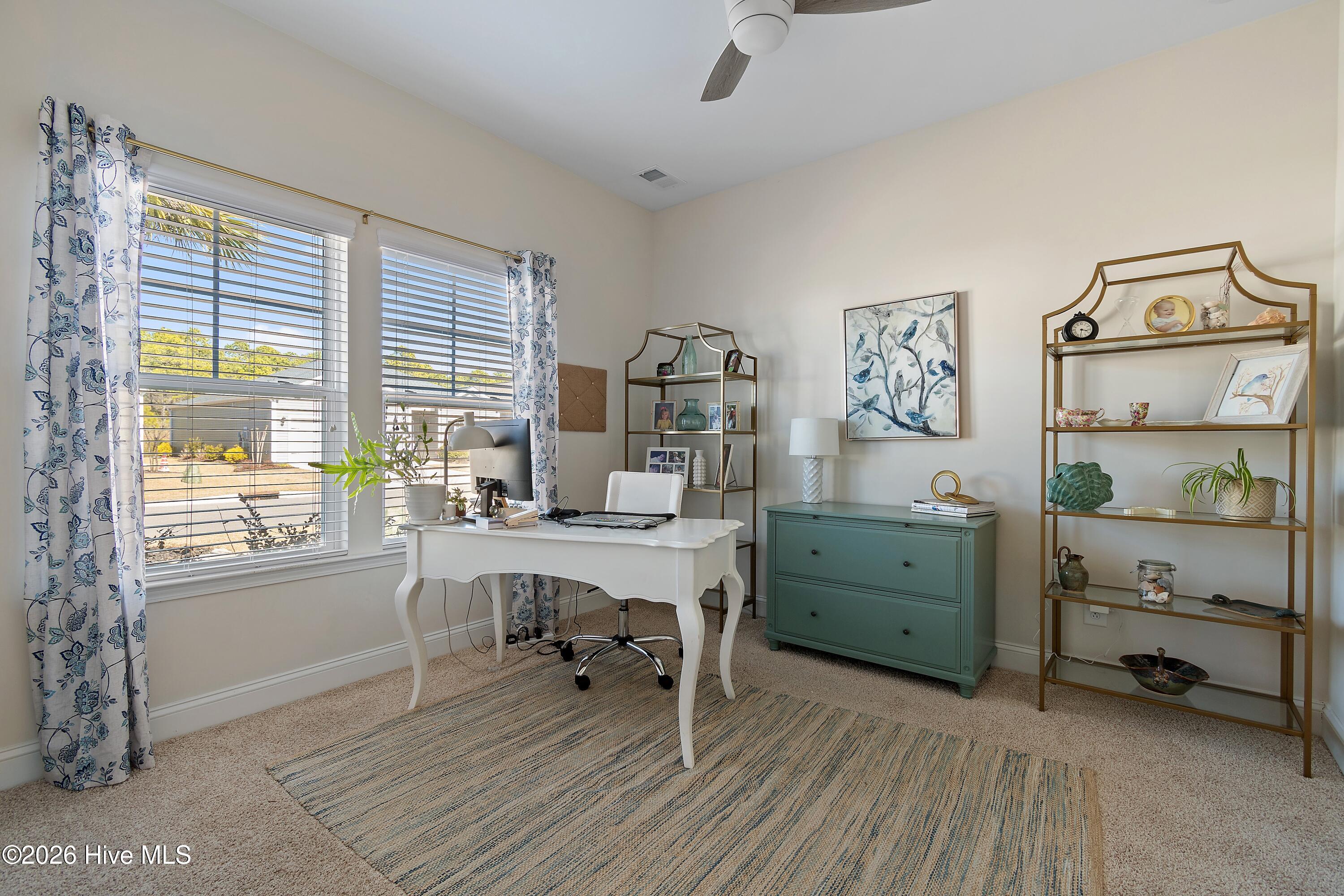 100555351 | Photo 25