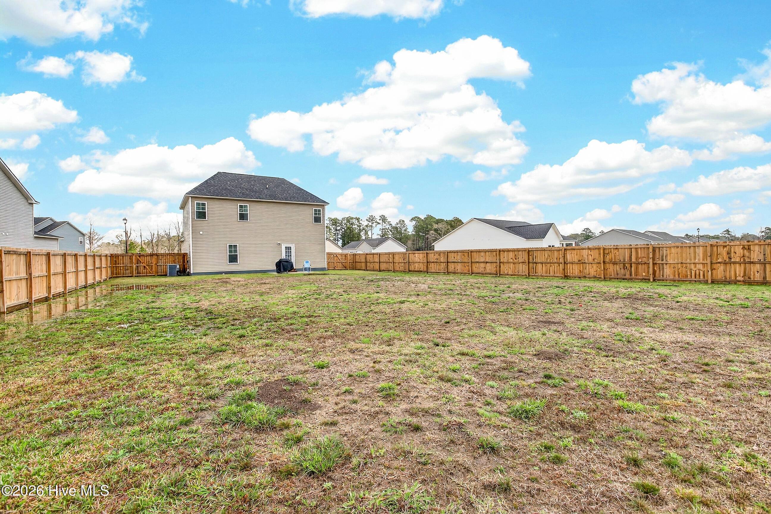 205 W Theriault Court,Jacksonville