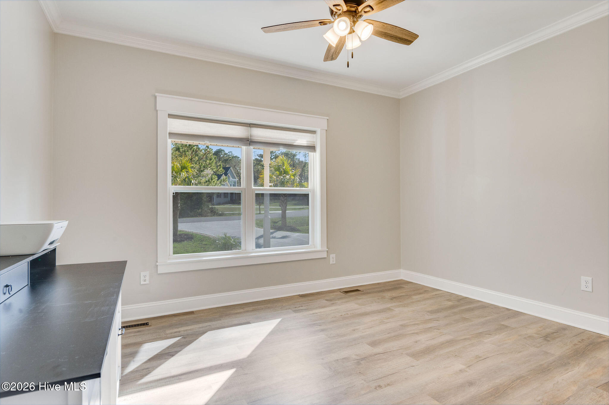 100559948 | Photo 21