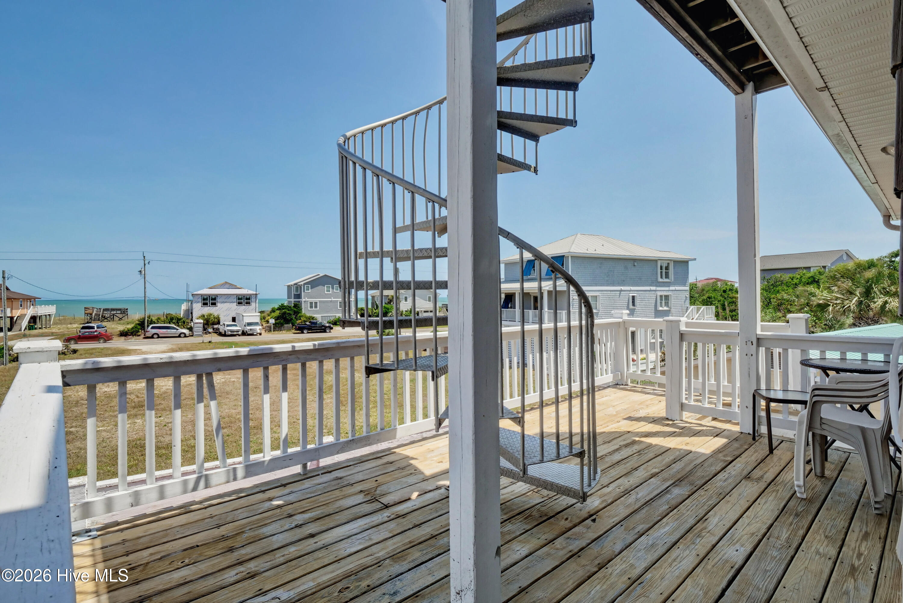 100563472 | Photo 29