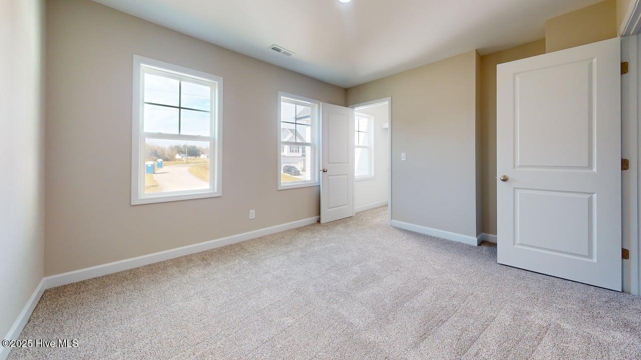 100542027 | Photo 53