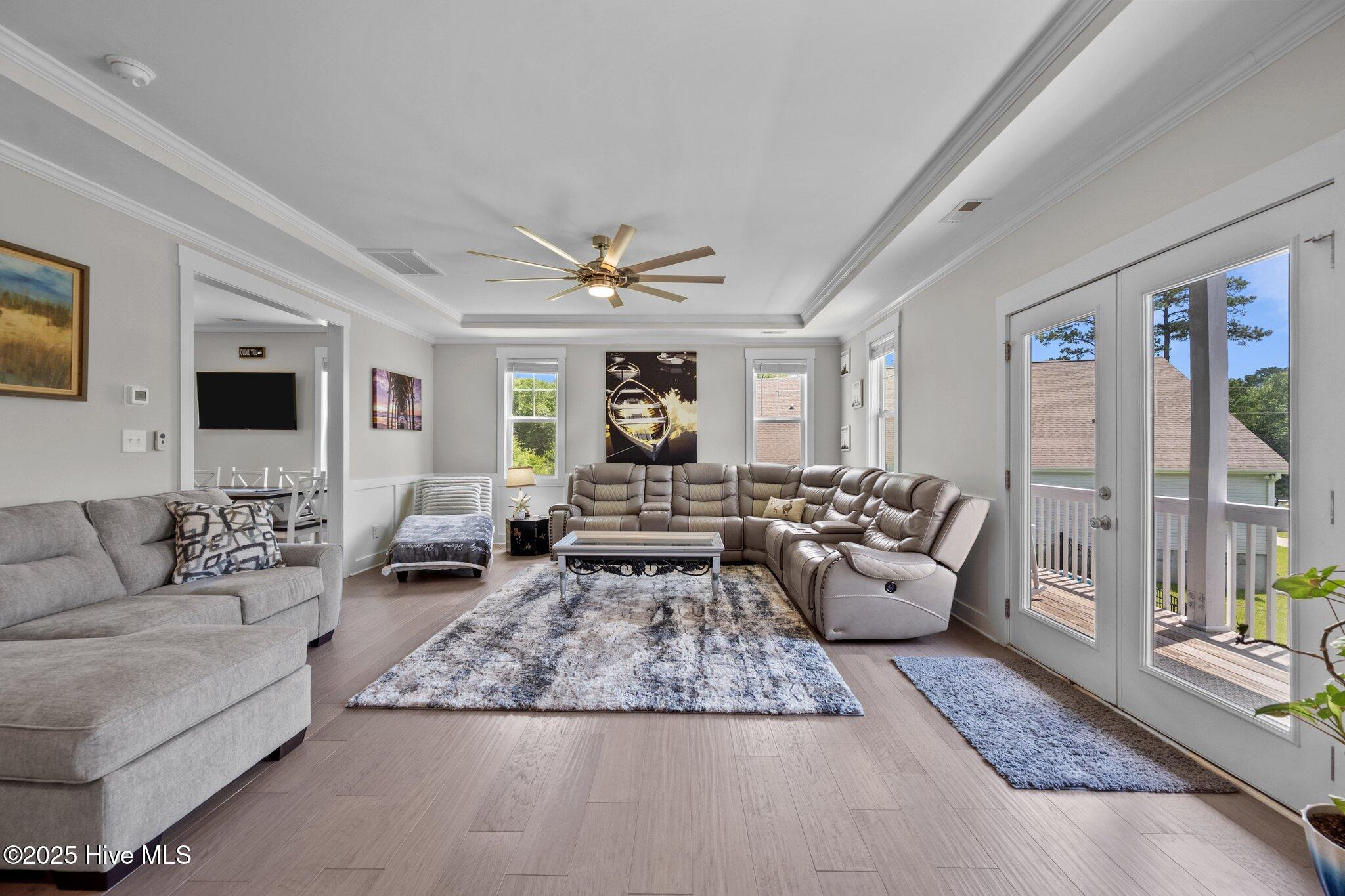 100517734 | Photo 54