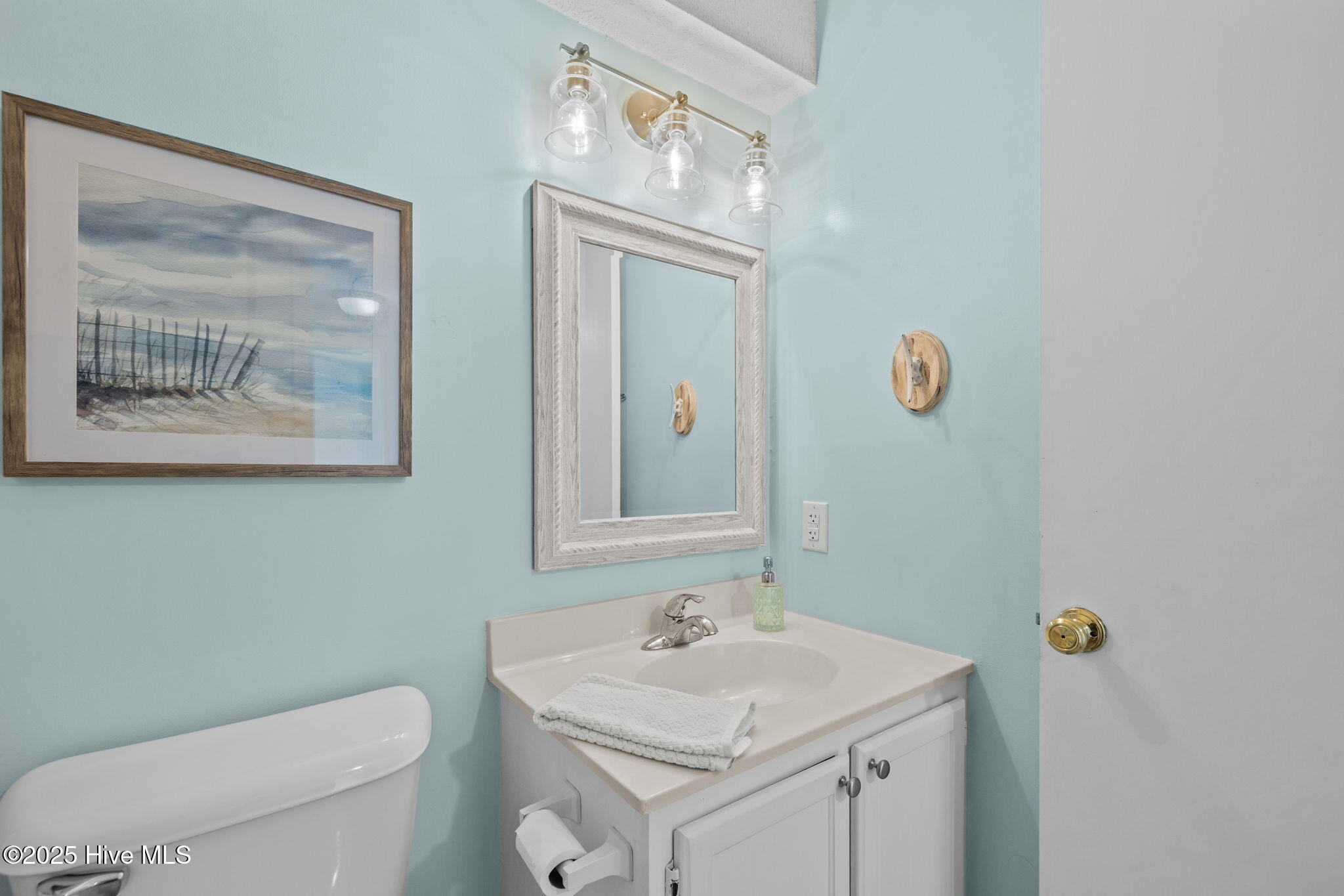 100536863 | Photo 27