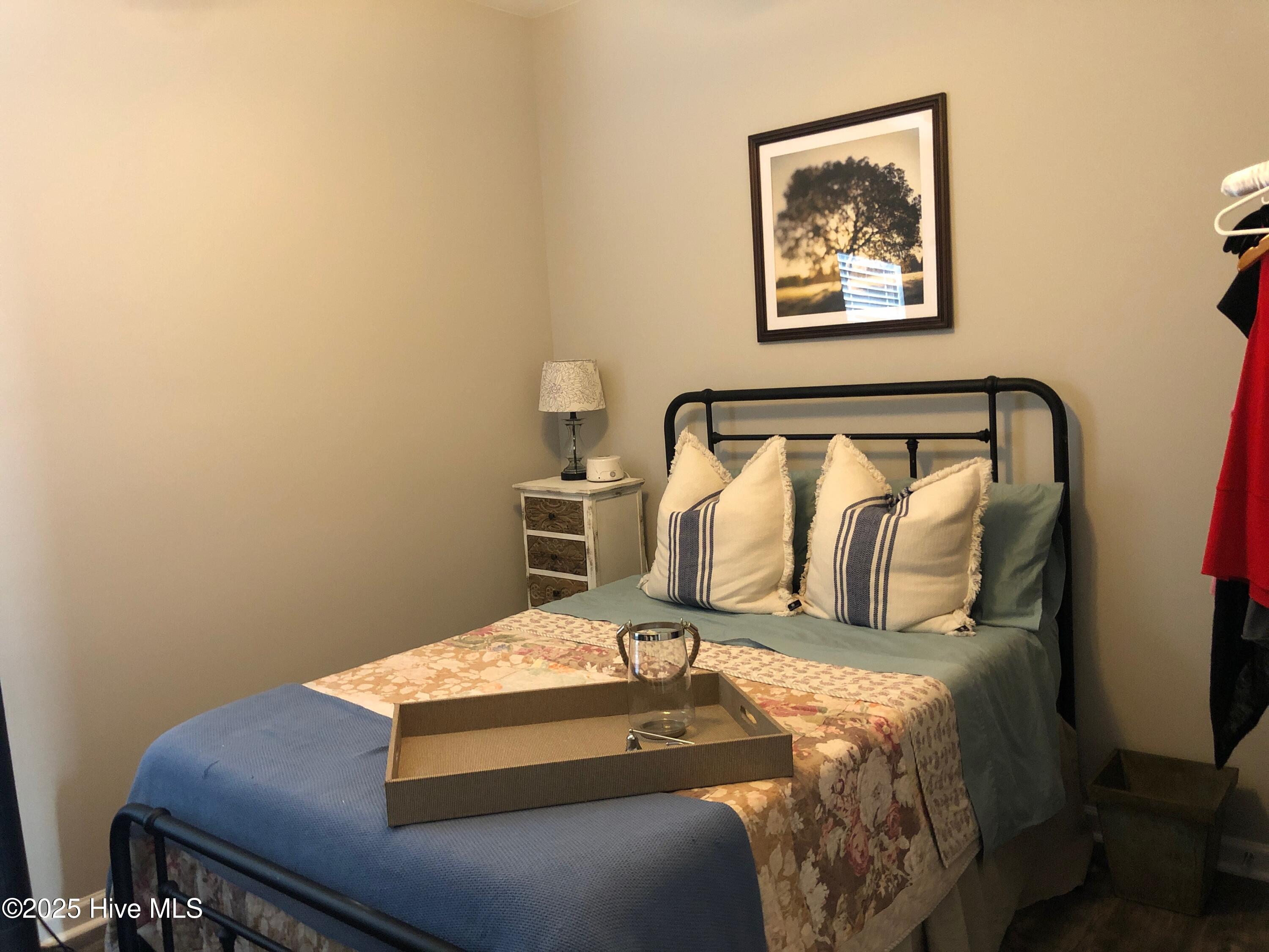 100538059 | Photo 24