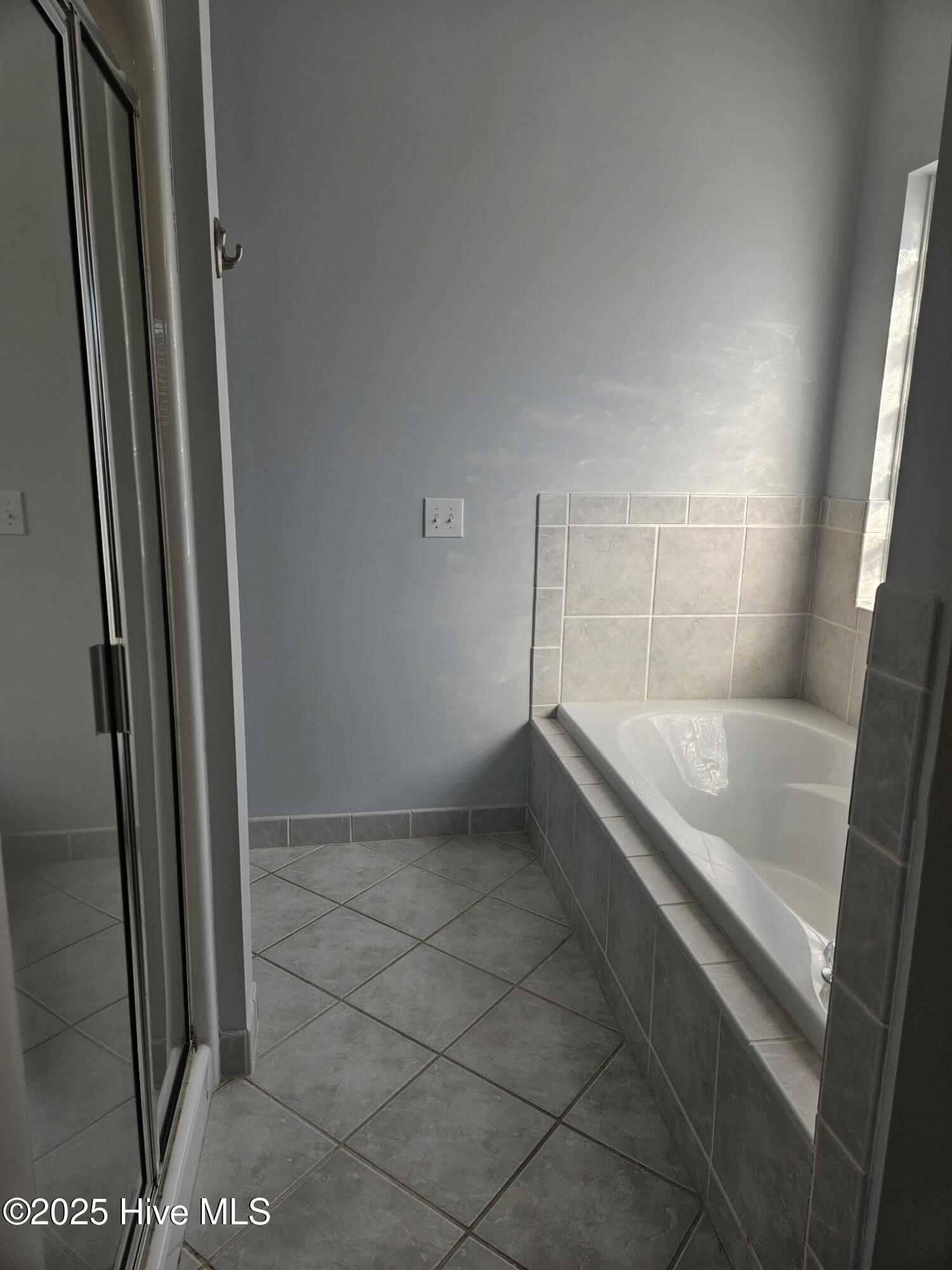 100532583 | Photo 24