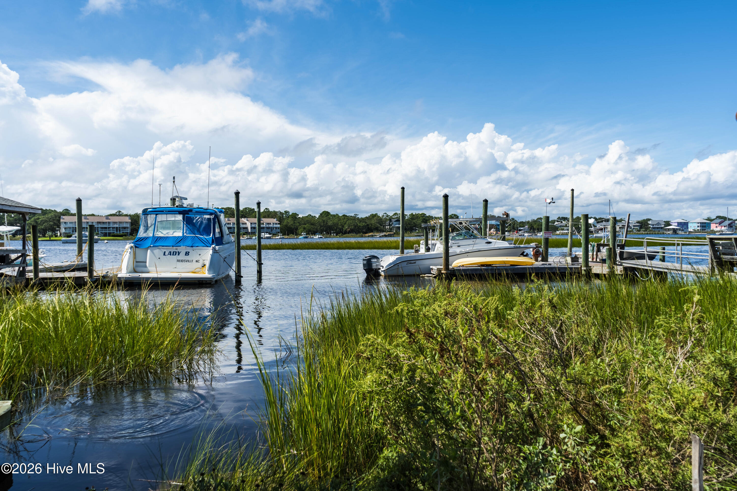 100566755 | Photo 55