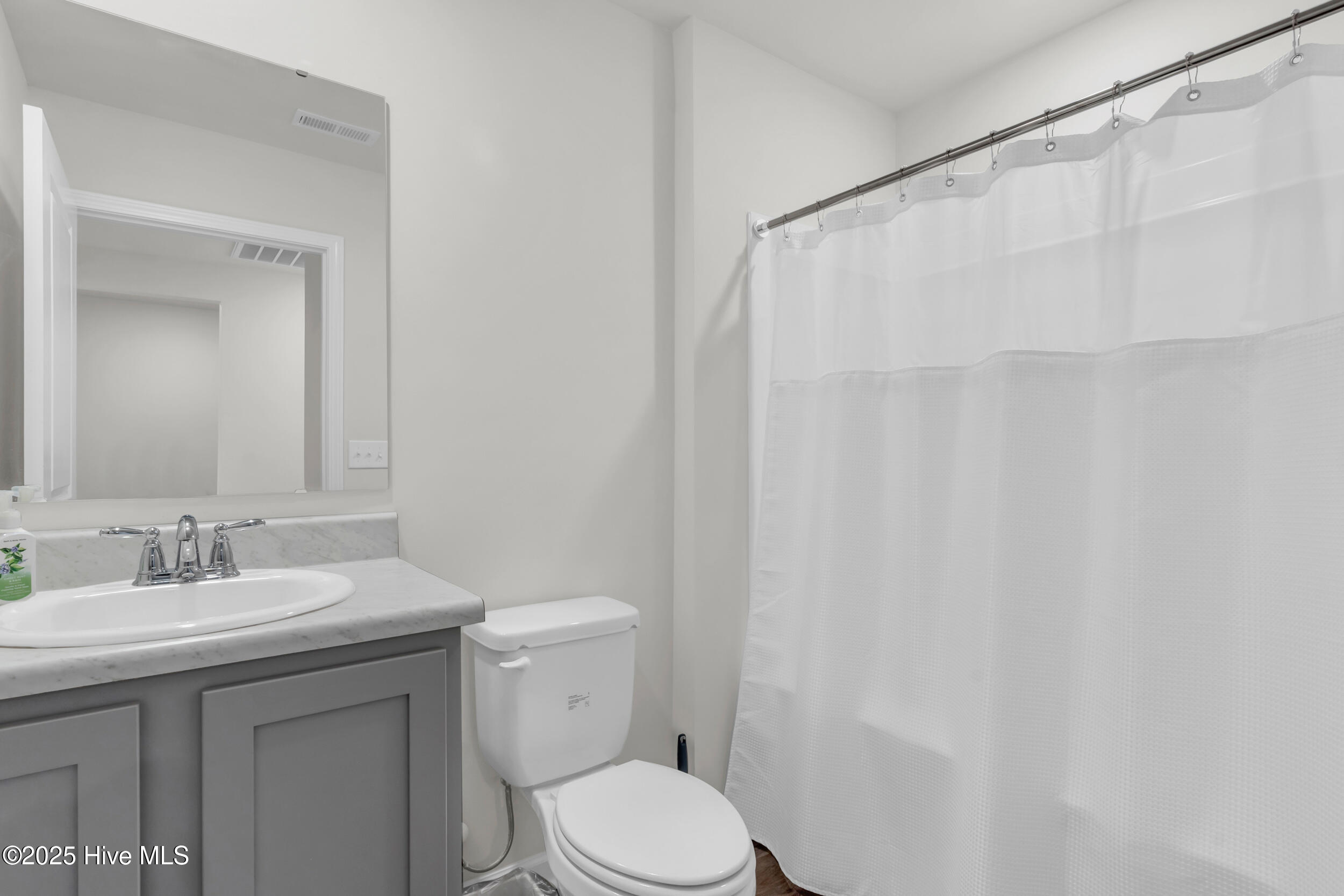 100518260 | Photo 20