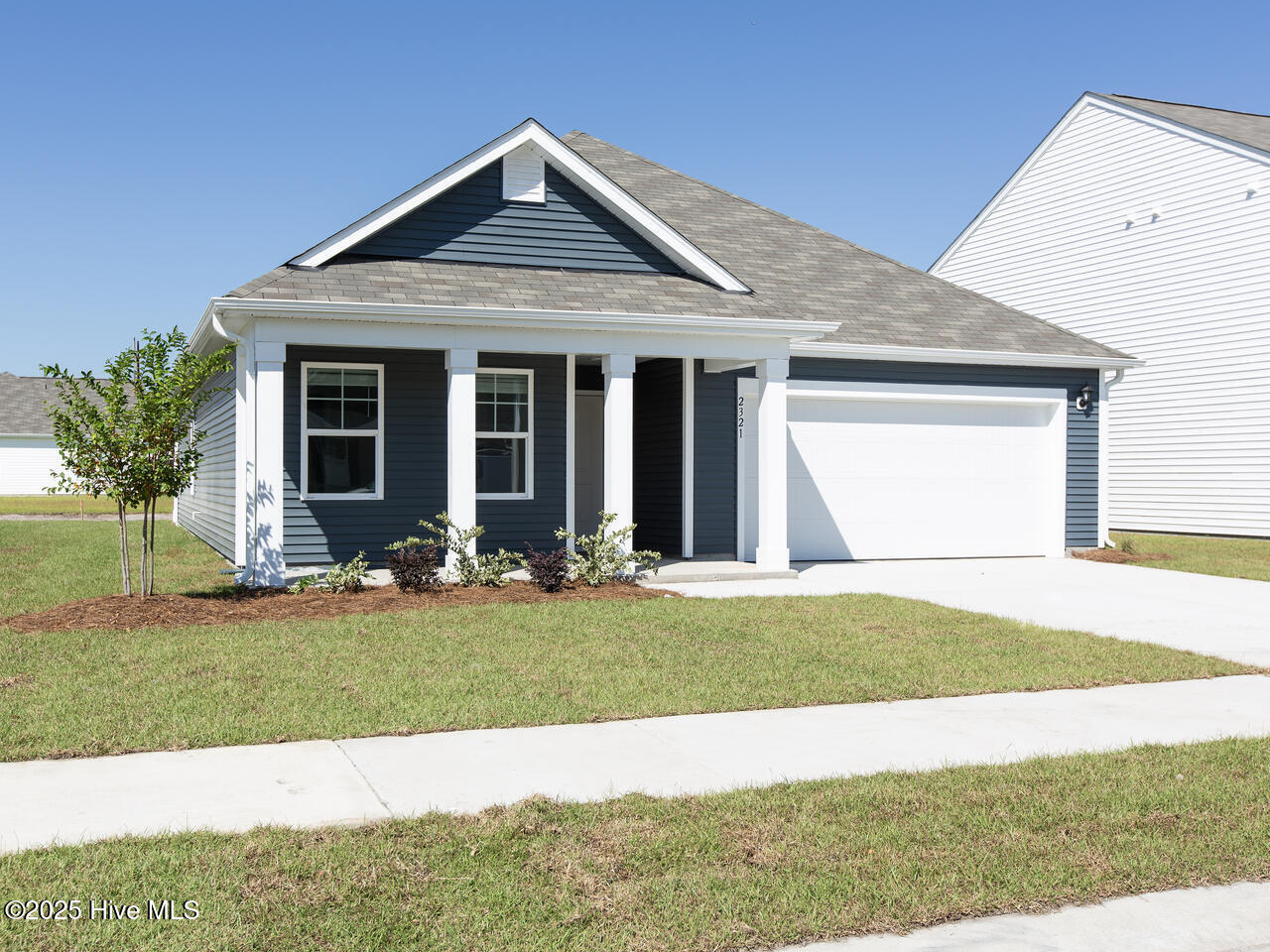 100531600 | Photo 36