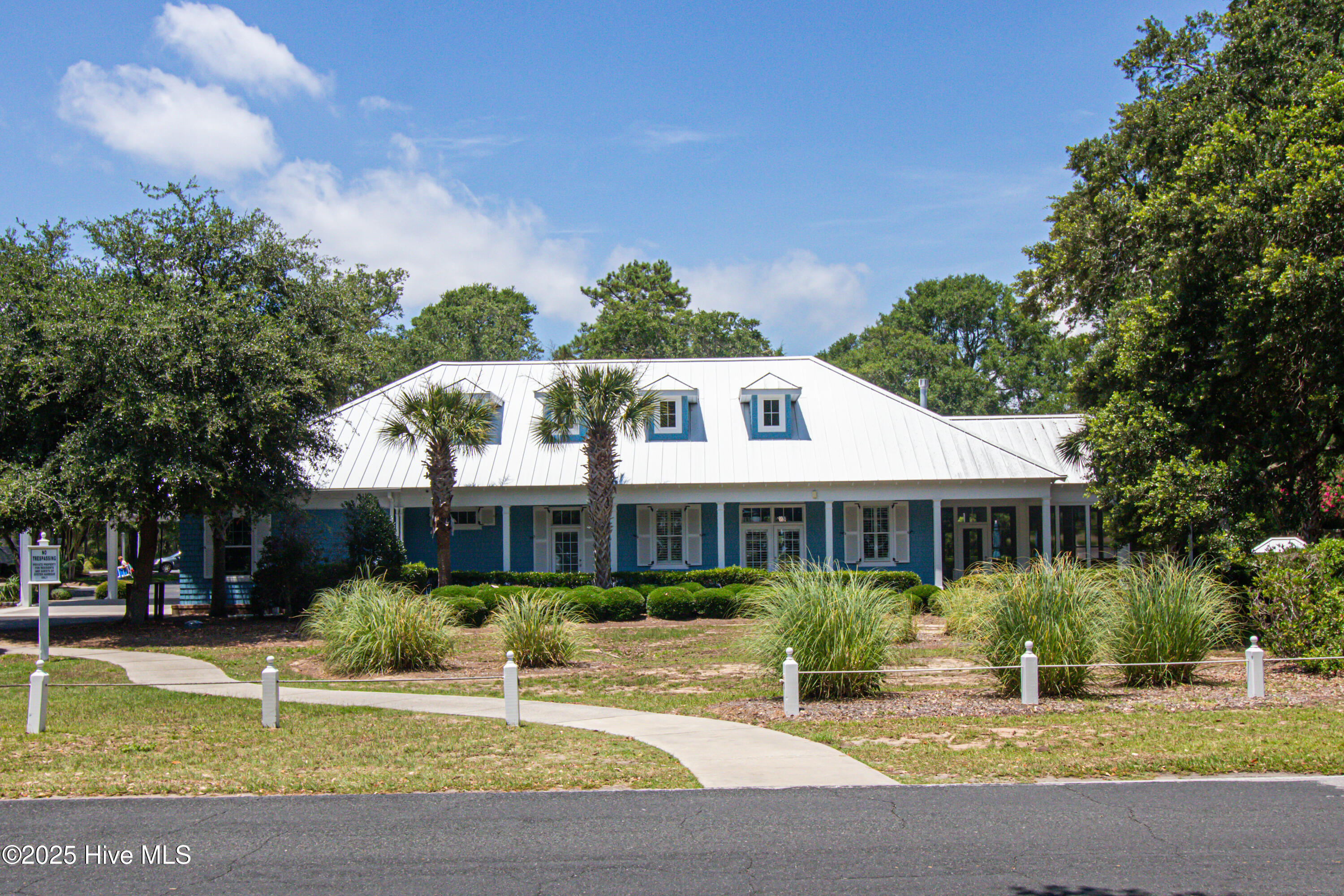 100513716 | Photo 13