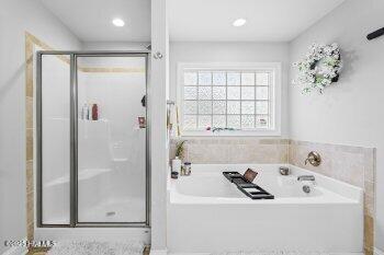 100510563 | Photo 23