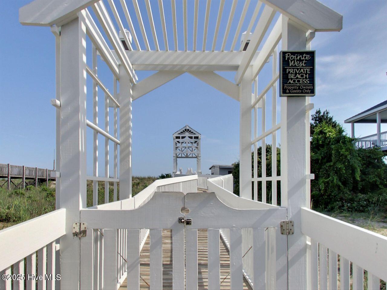 100541969 | Photo 88