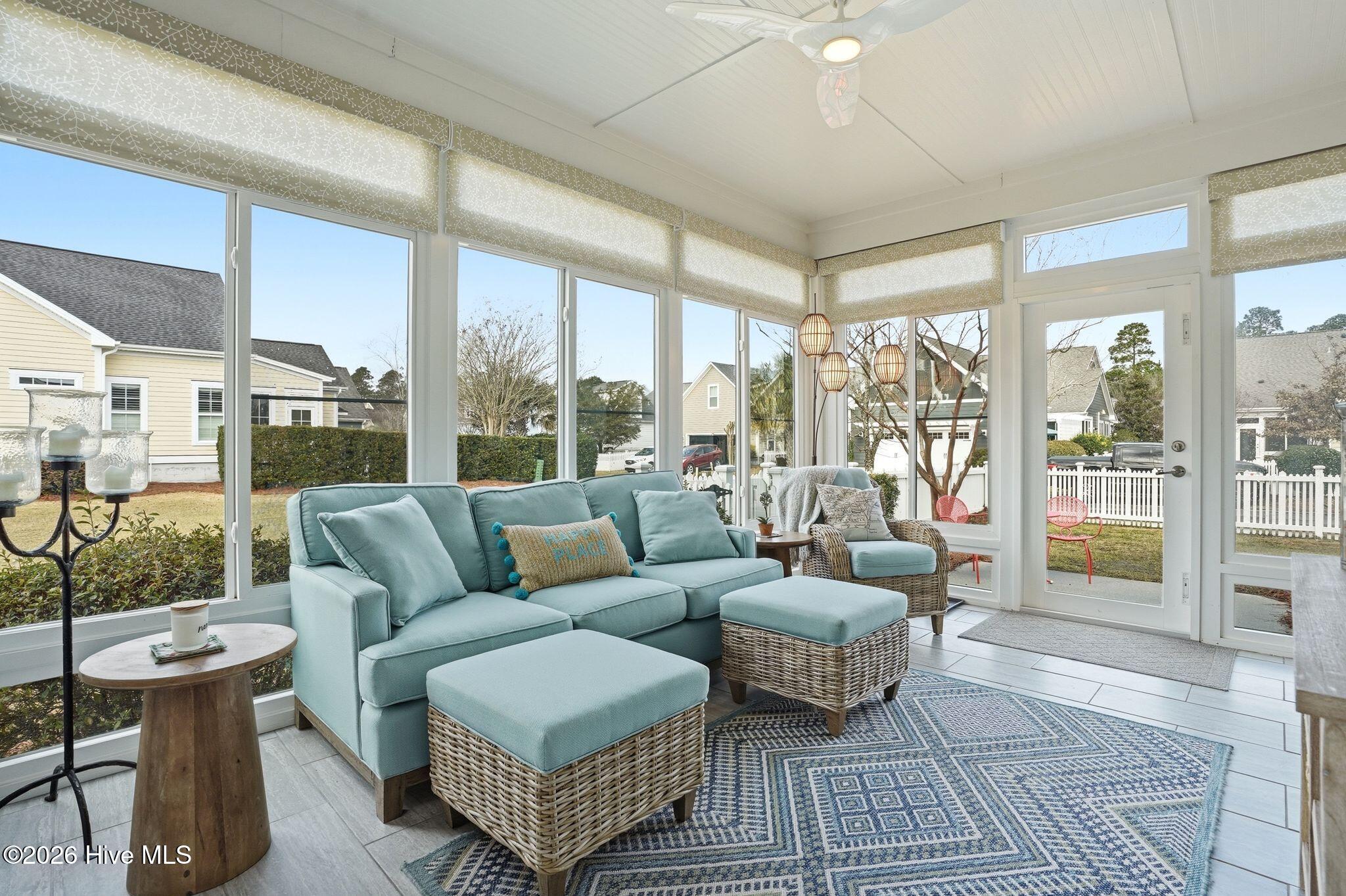 100559080 | Photo 64