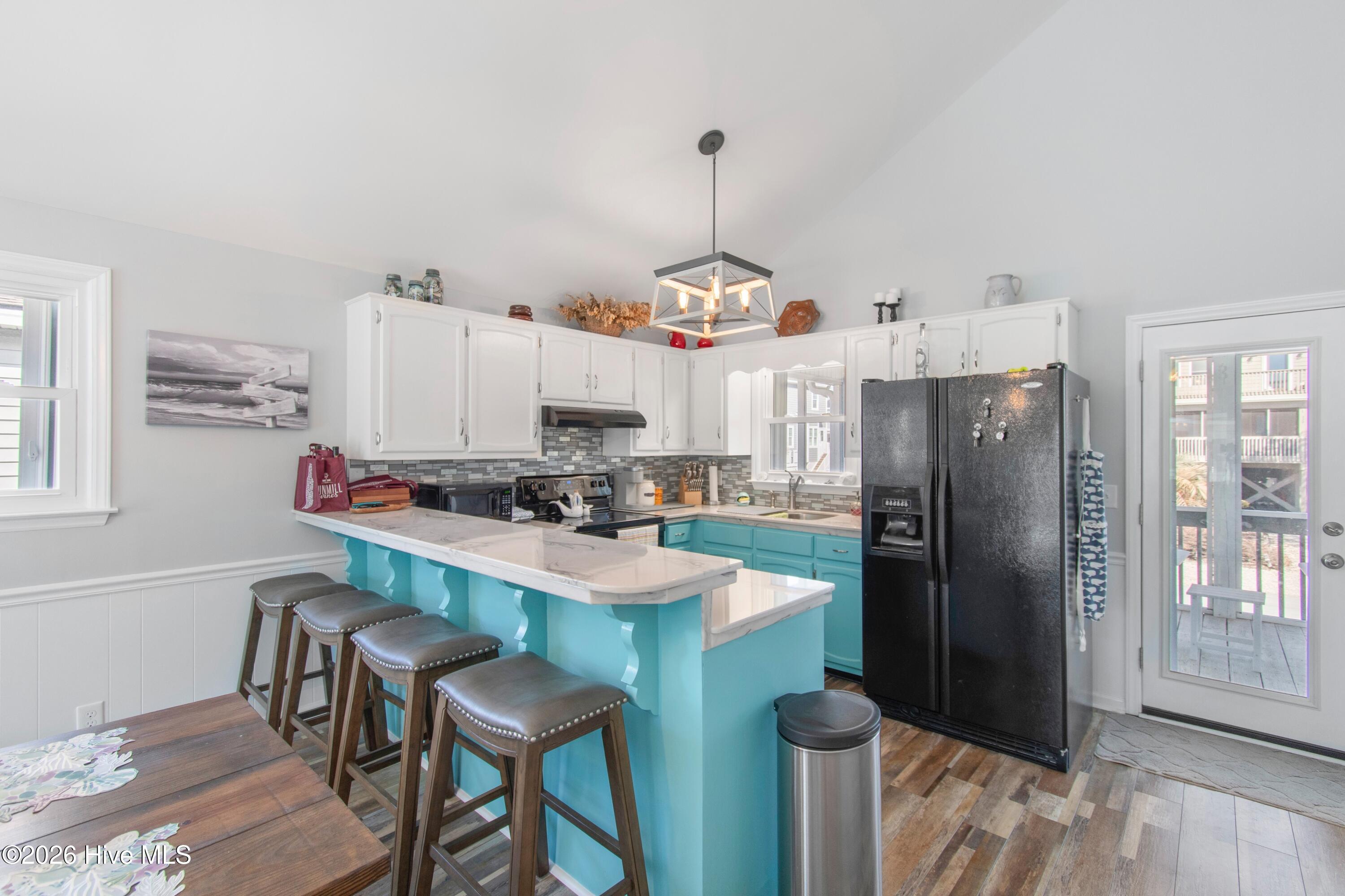 100555544 | Photo 13