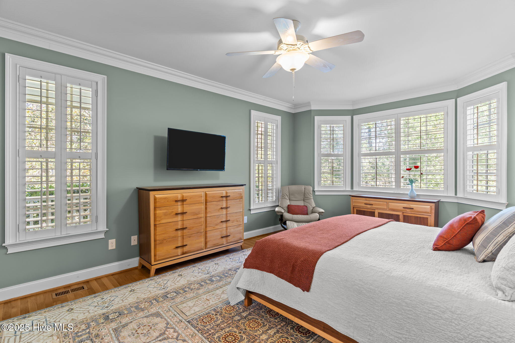 100538166 | Photo 26