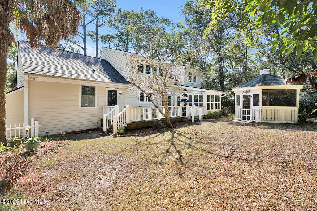 100533114 | Photo 36