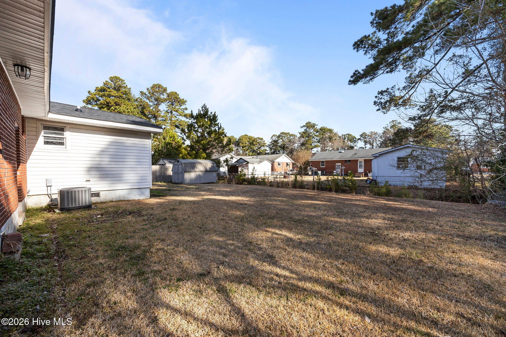 100555911 | Photo 44