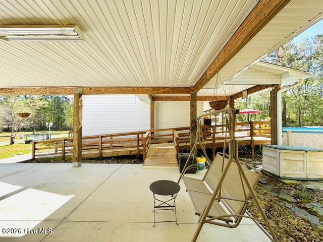 100566420 | Photo 75