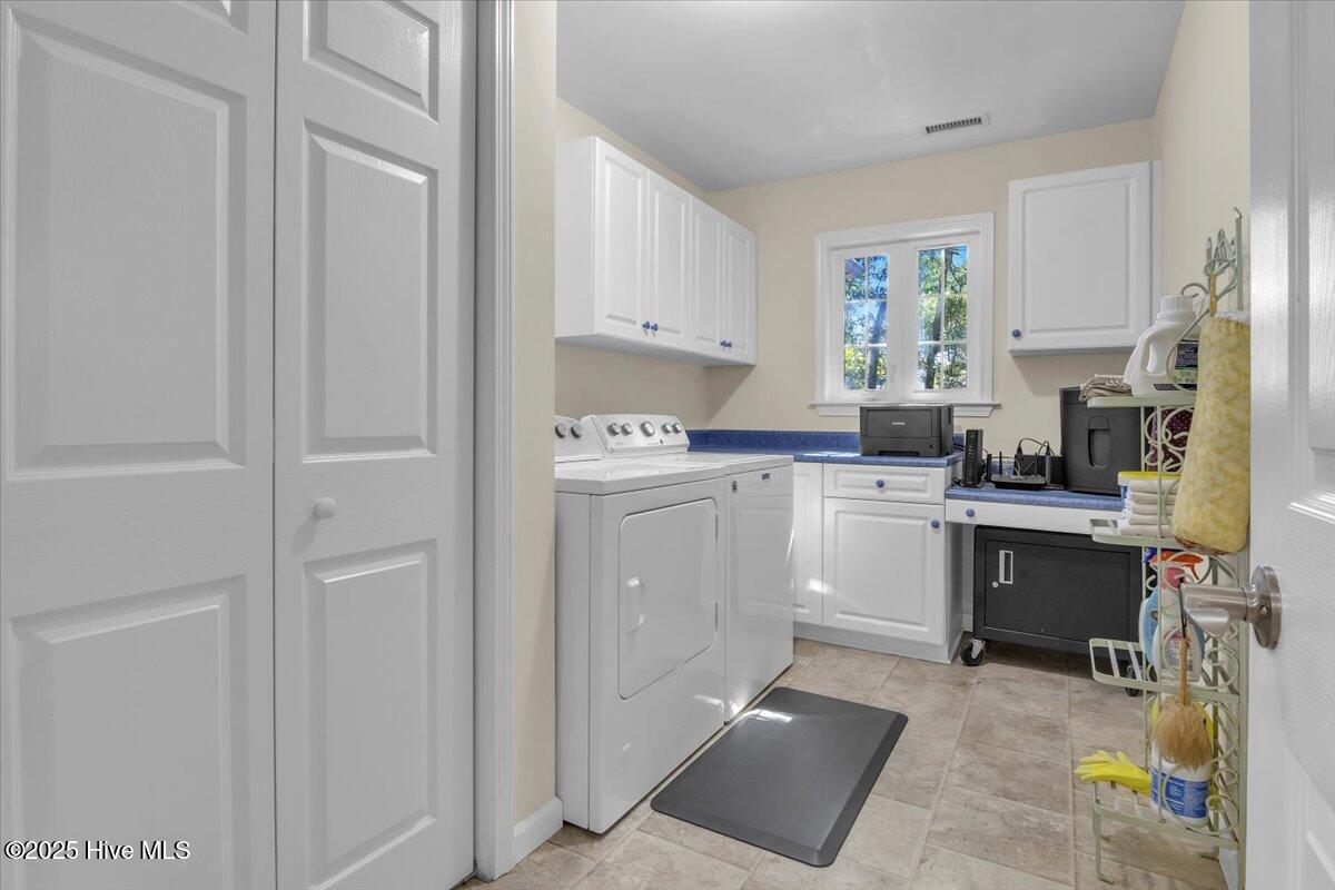 100536639 | Photo 28