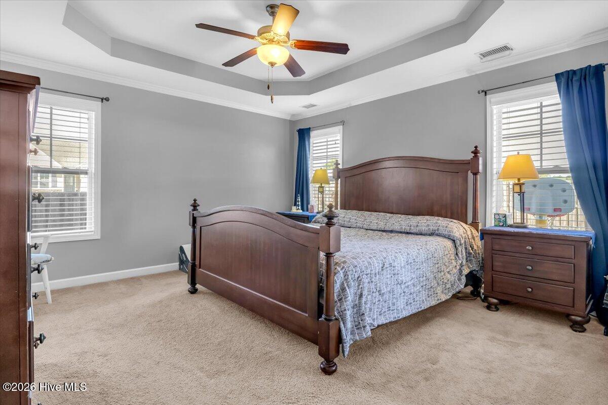 100567099 | Photo 18