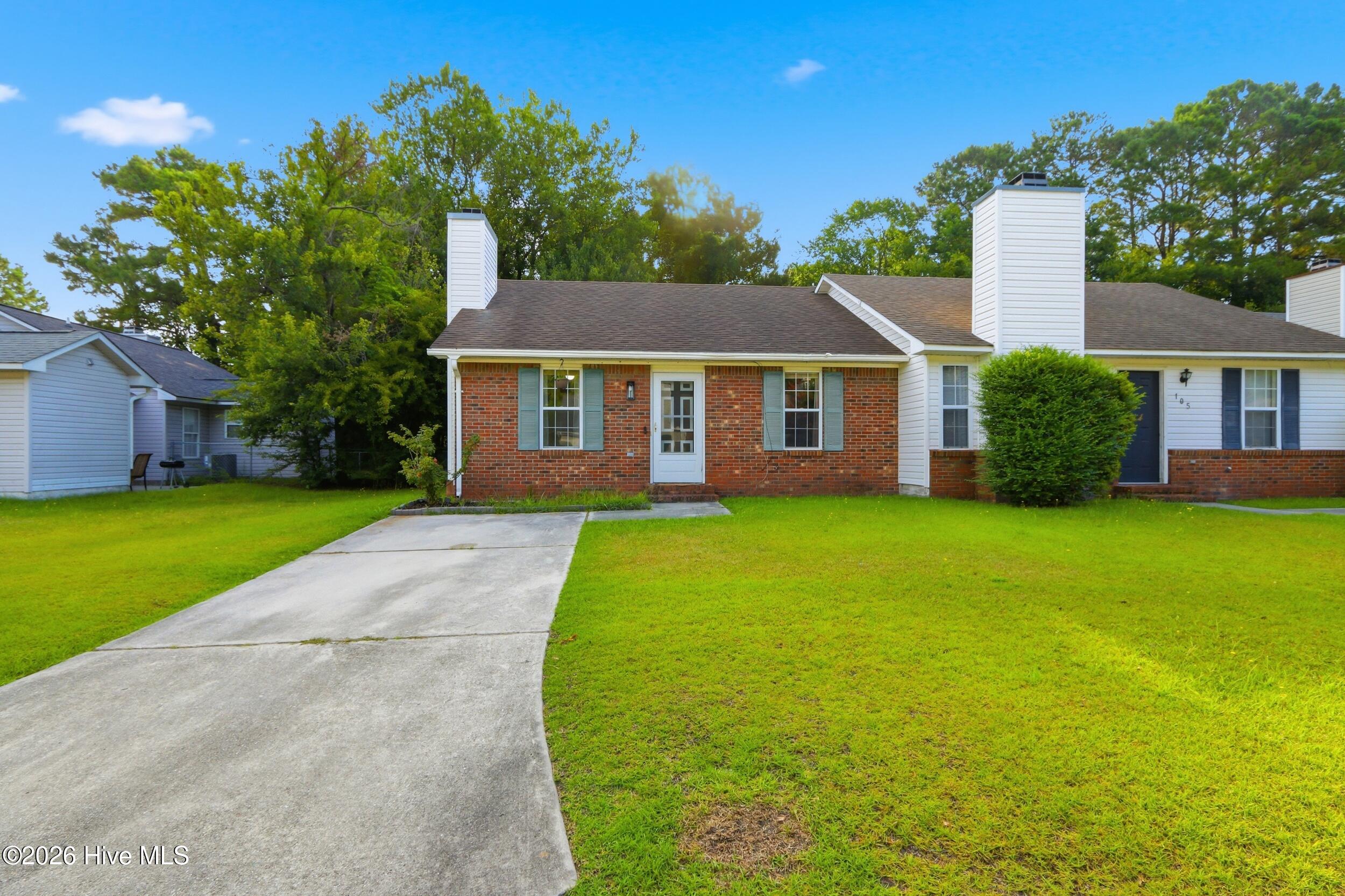 103 Glenside Court,Midway Park