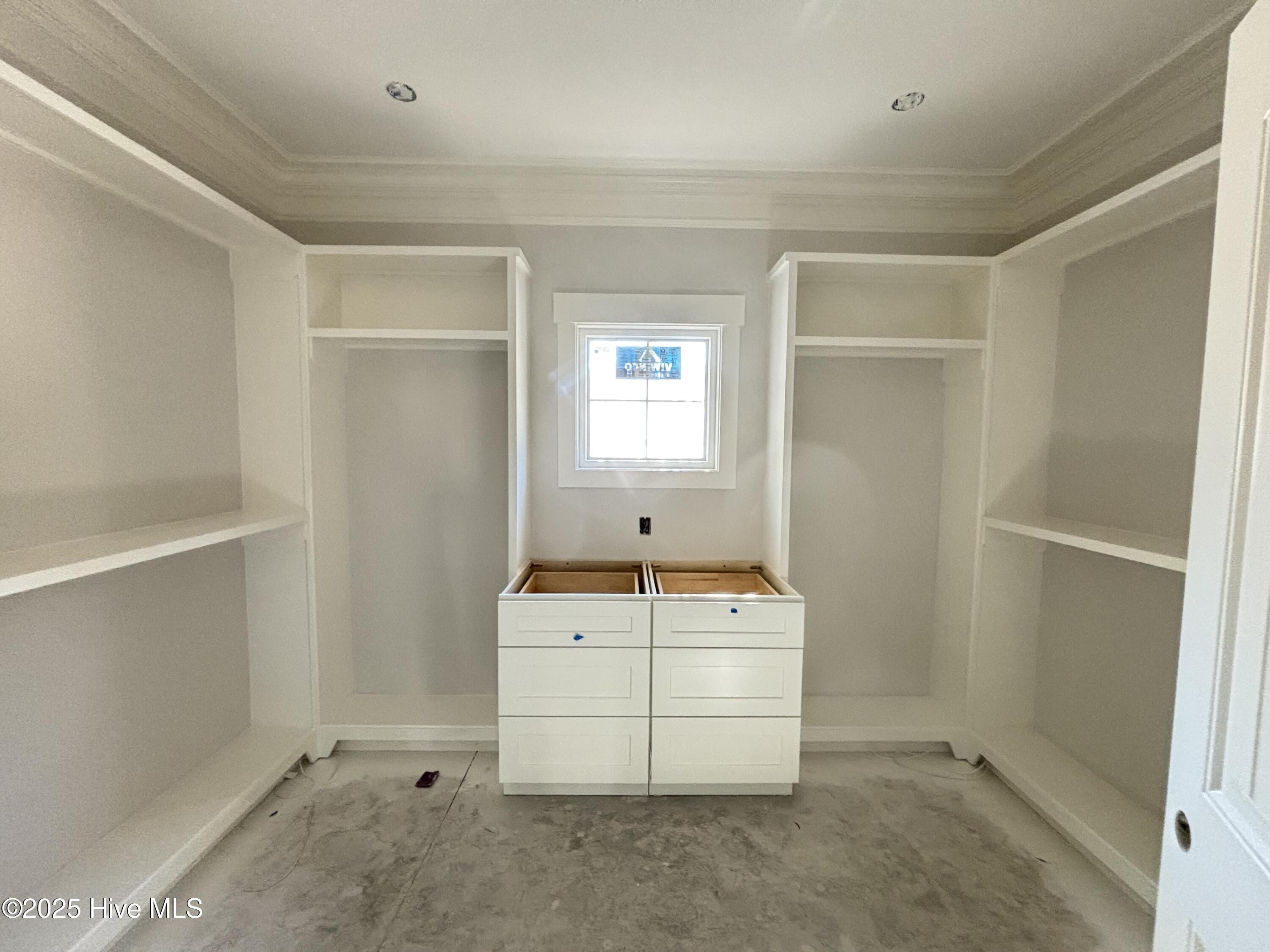 100516675 | Photo 28