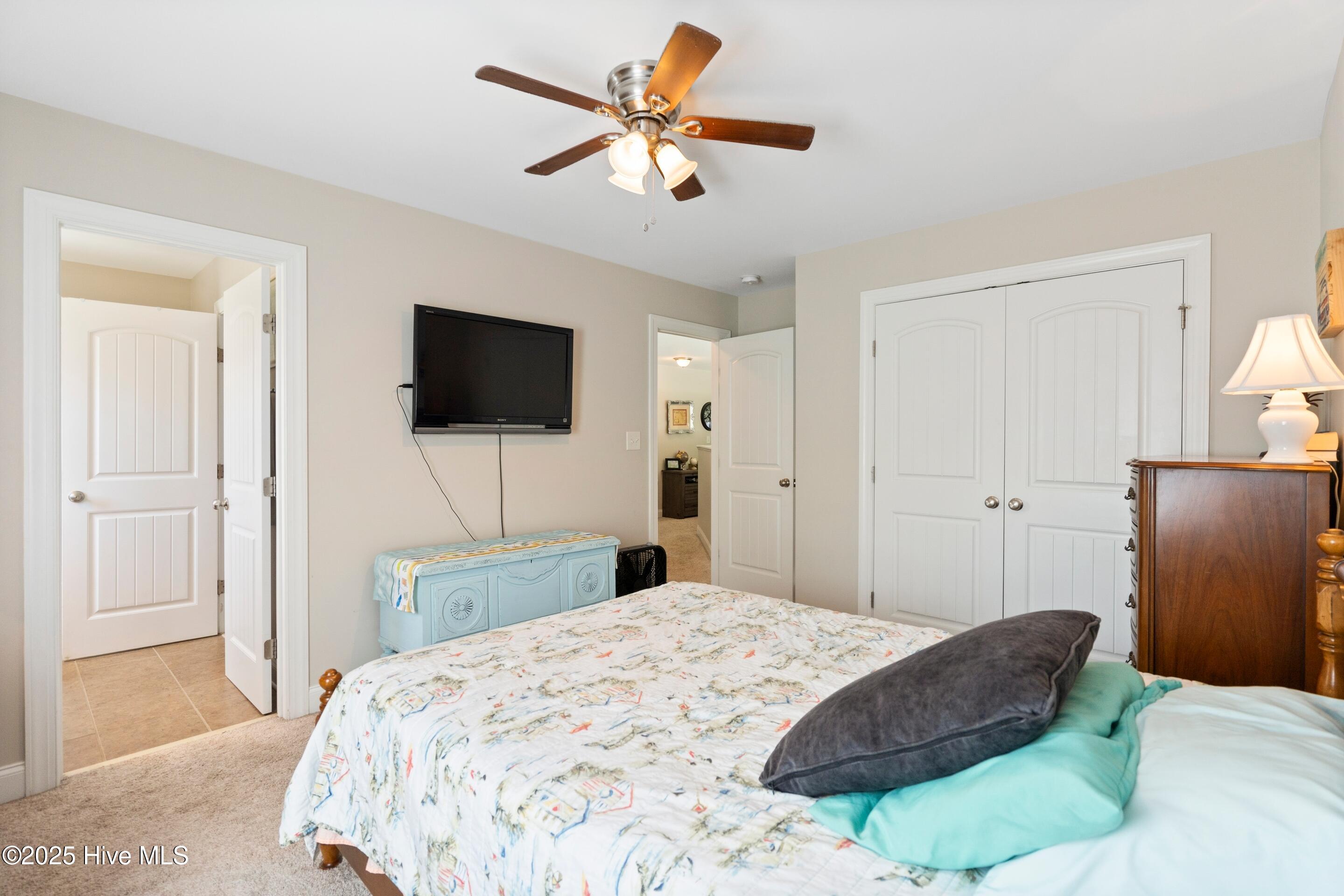 100532495 | Photo 48