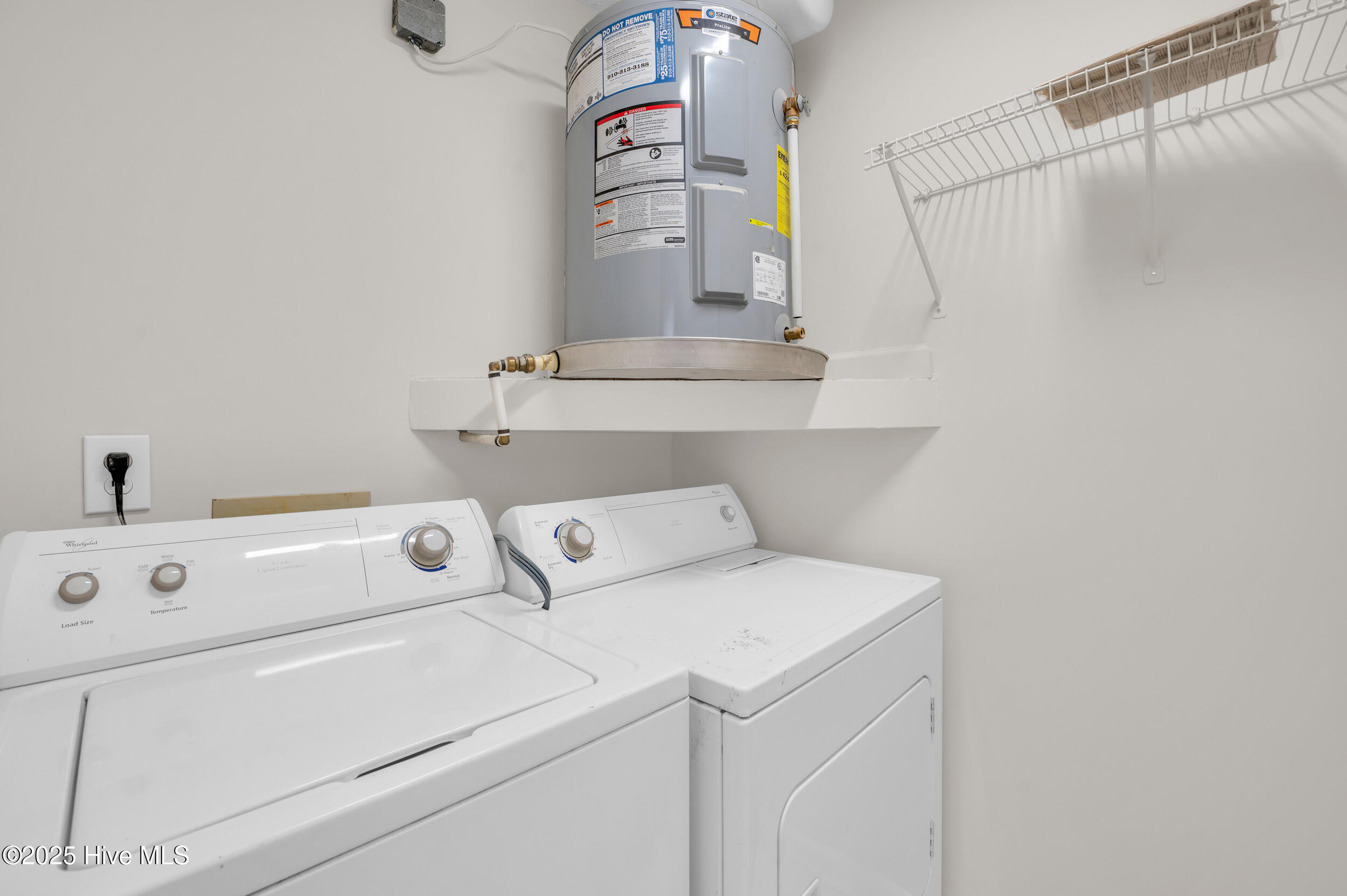 100547235 | Photo 30