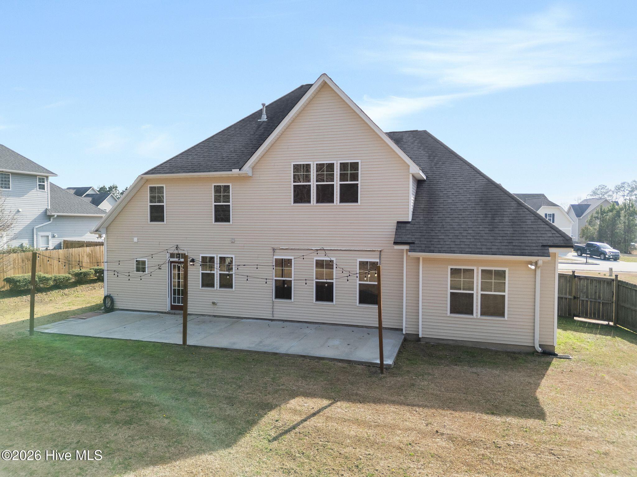 100558662 | Photo 62