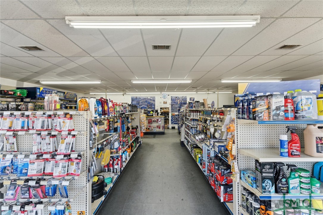 1564 Dean Forest Road, Savannah, GA, 31408