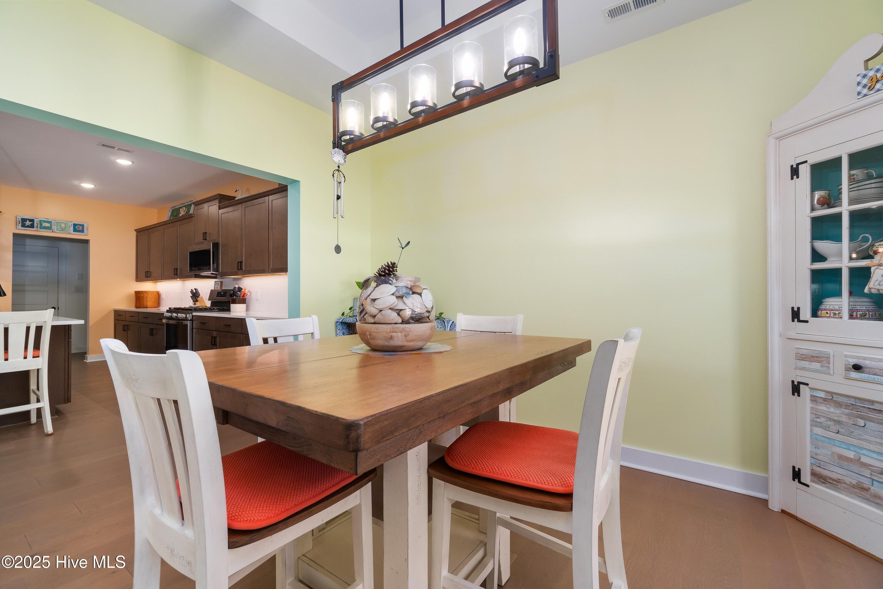 124 S Brightleaf Drive, Minnesott Beach, NC, 28510