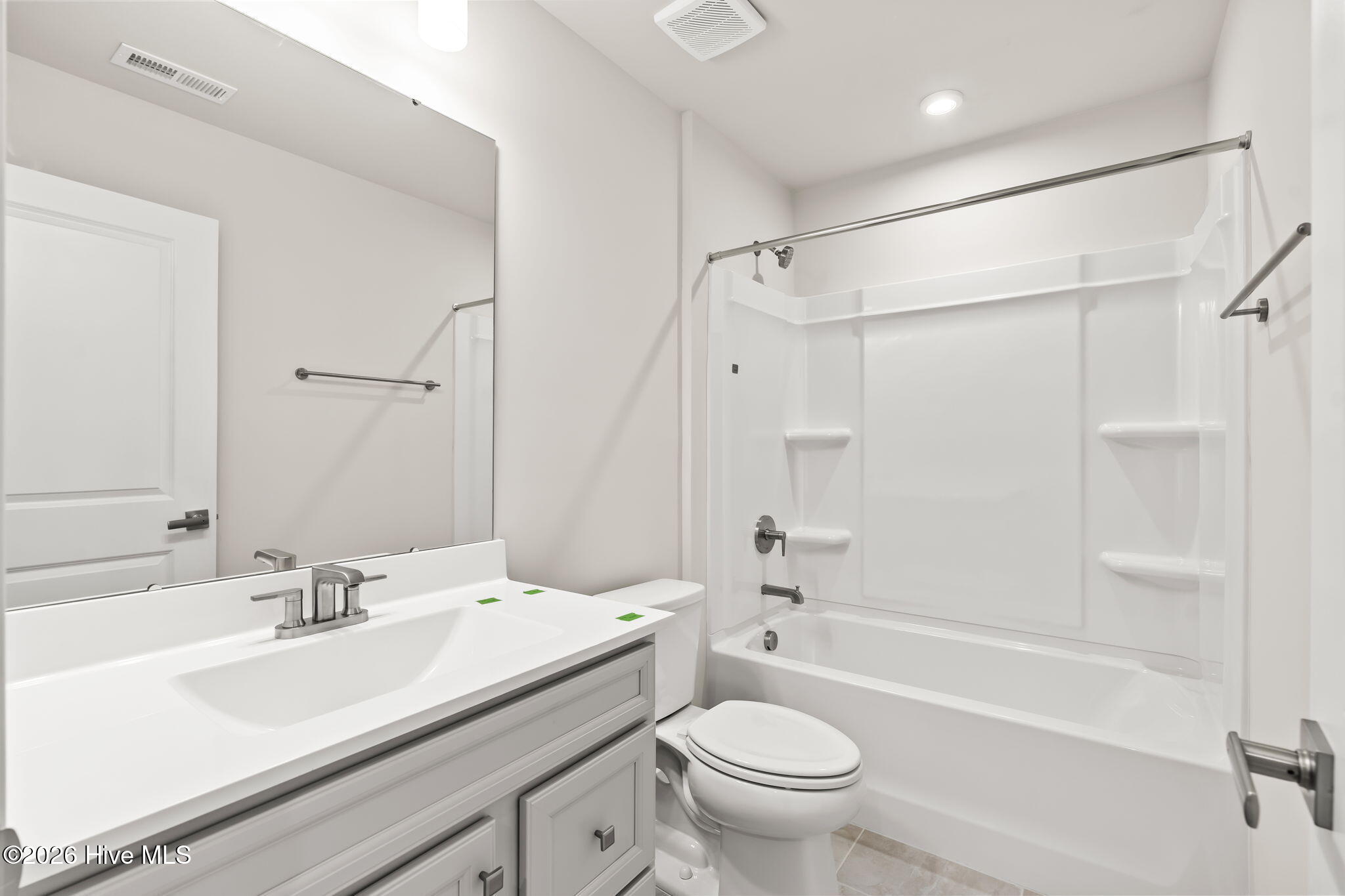 100545673 | Photo 19