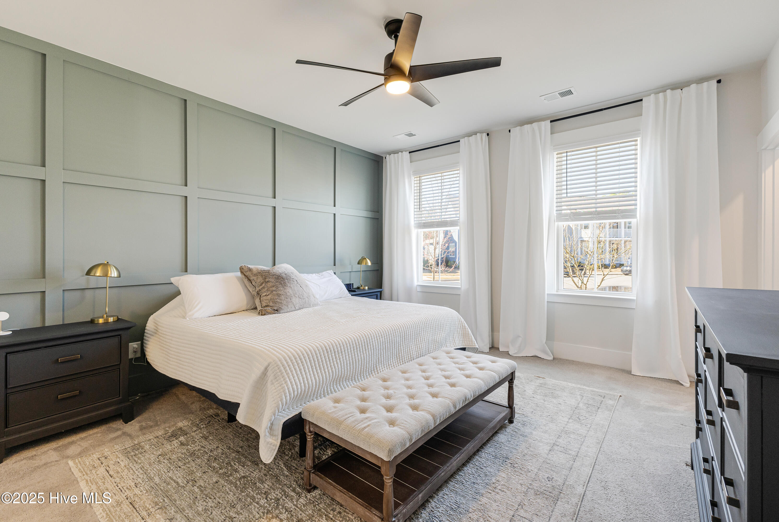 100553825 | Photo 20