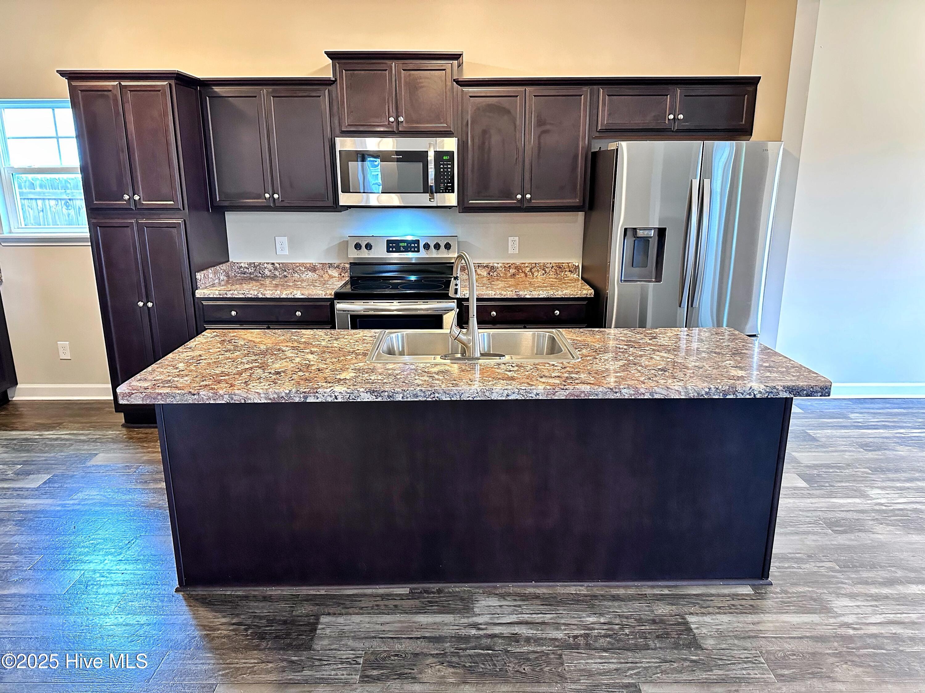 503 Violet Court, Maysville, NC 28555 – photo 10: IMG_3147