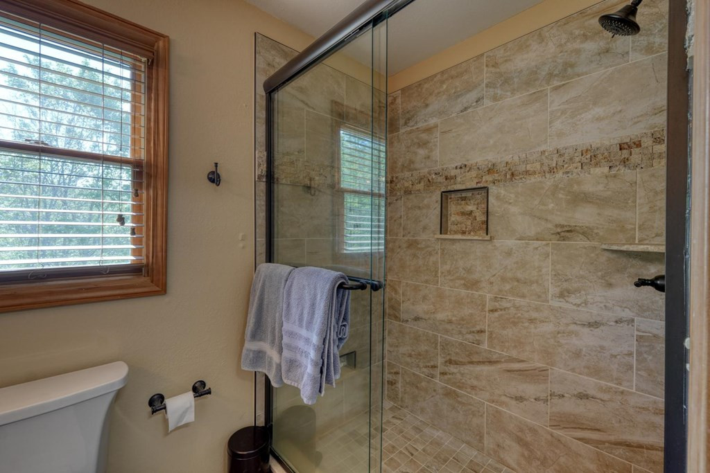 249 Buck Ridge Drive, Murphy, NC 28906 Listing Photo  40