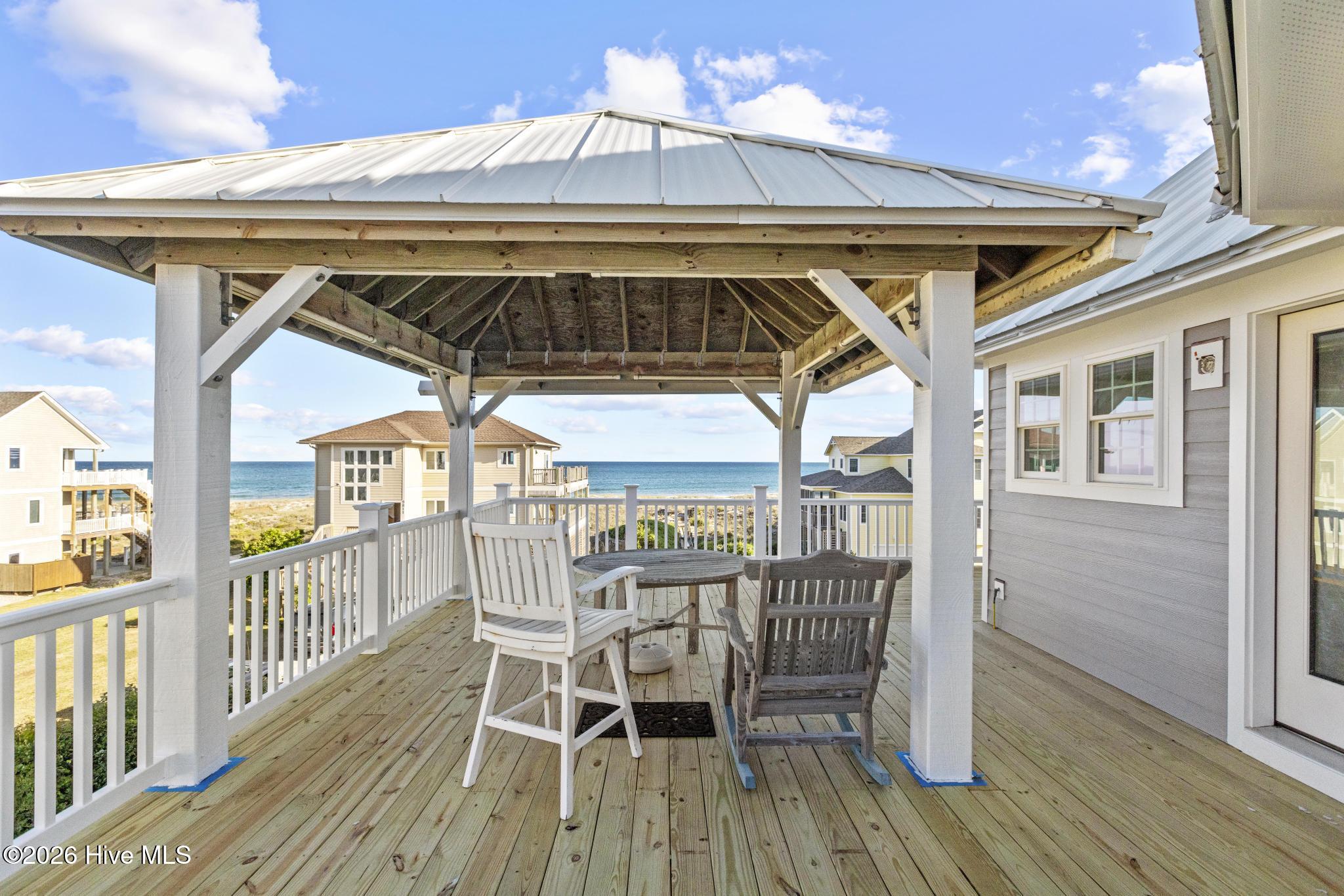 9813 Sandy Court,Emerald Isle