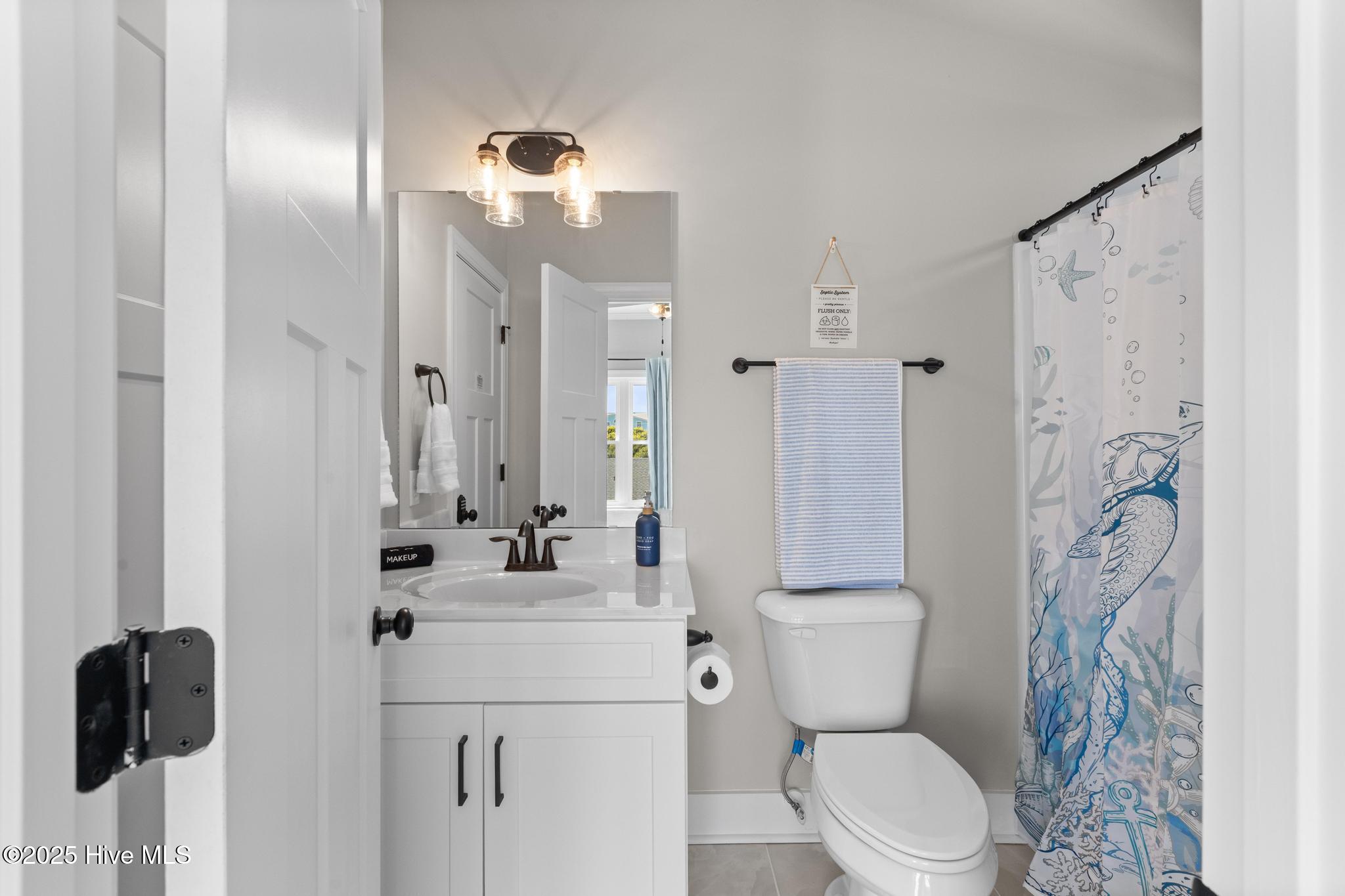 100498543 | Photo 50