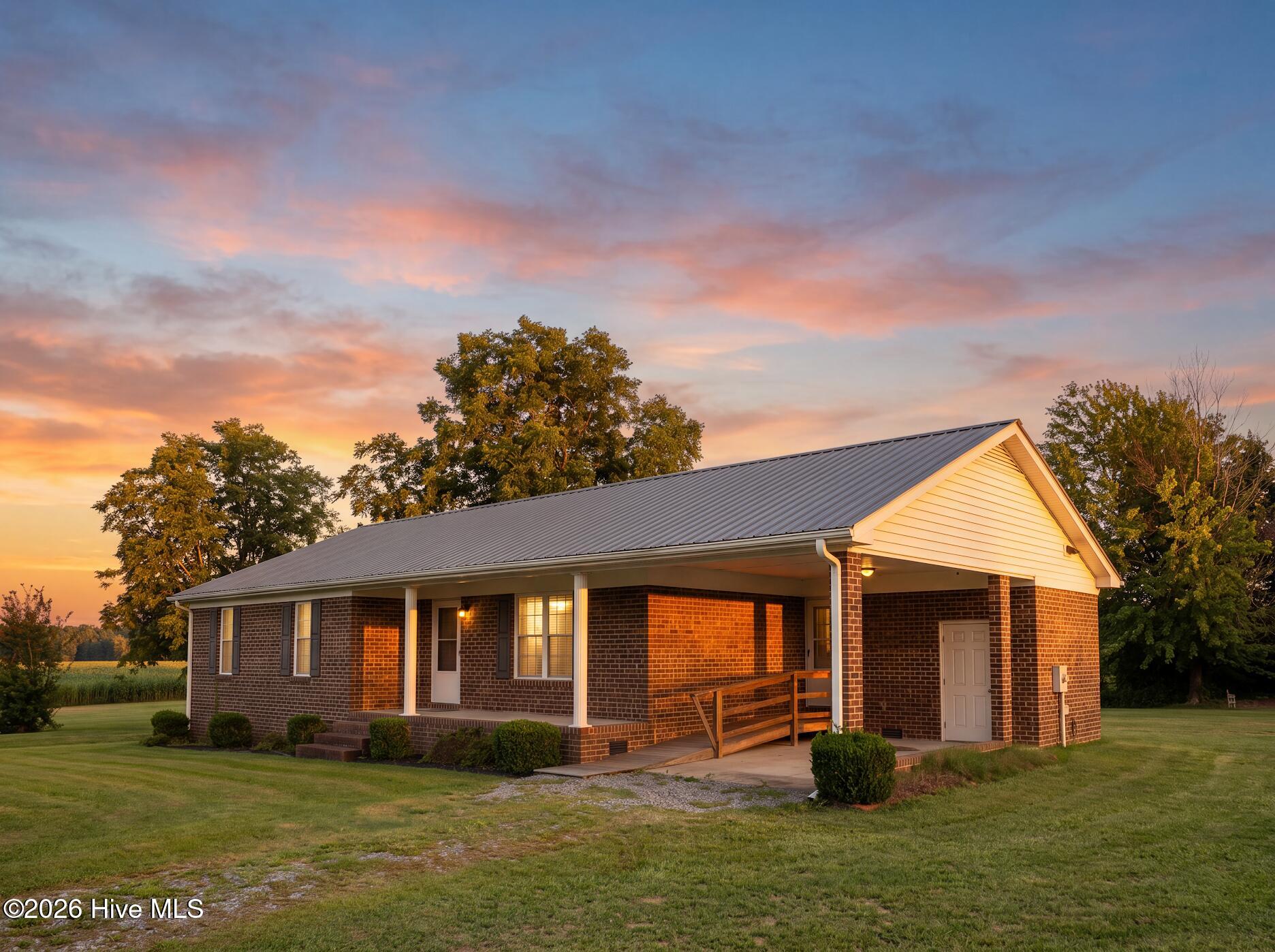 Exterior photo of 424 Wilcox Road, Kinston, NC 28501. MLS: 100592424