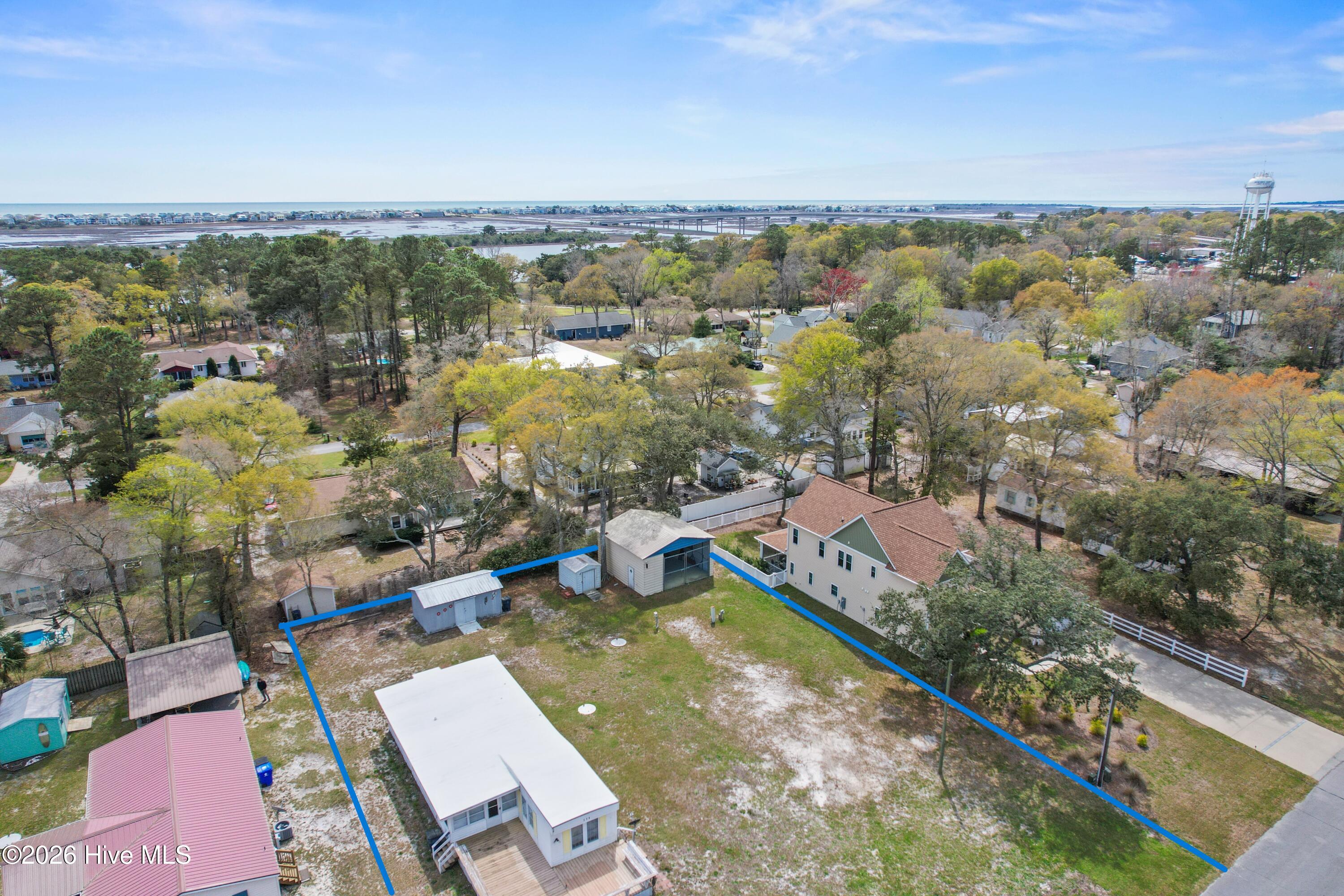 100563762 | Photo 46