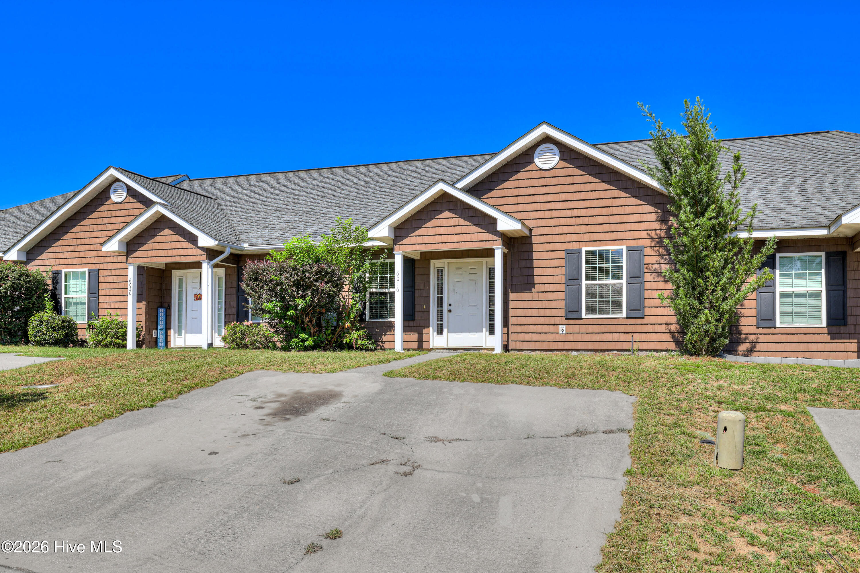 Photo 3 of Single family home for sale at 6016 Village W Ln, Graniteville, SC 29829 | MLS# 100604854 | Listing updated on 2026-09-19