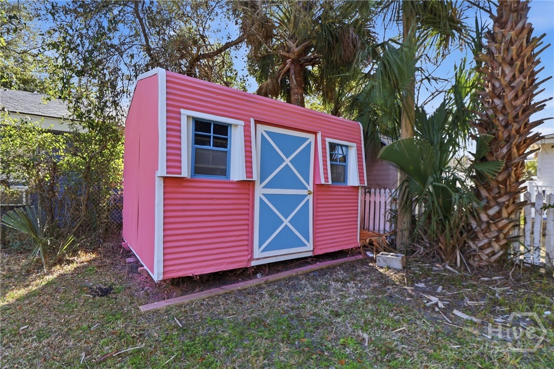 MATCHING STORAGE BUILDING.