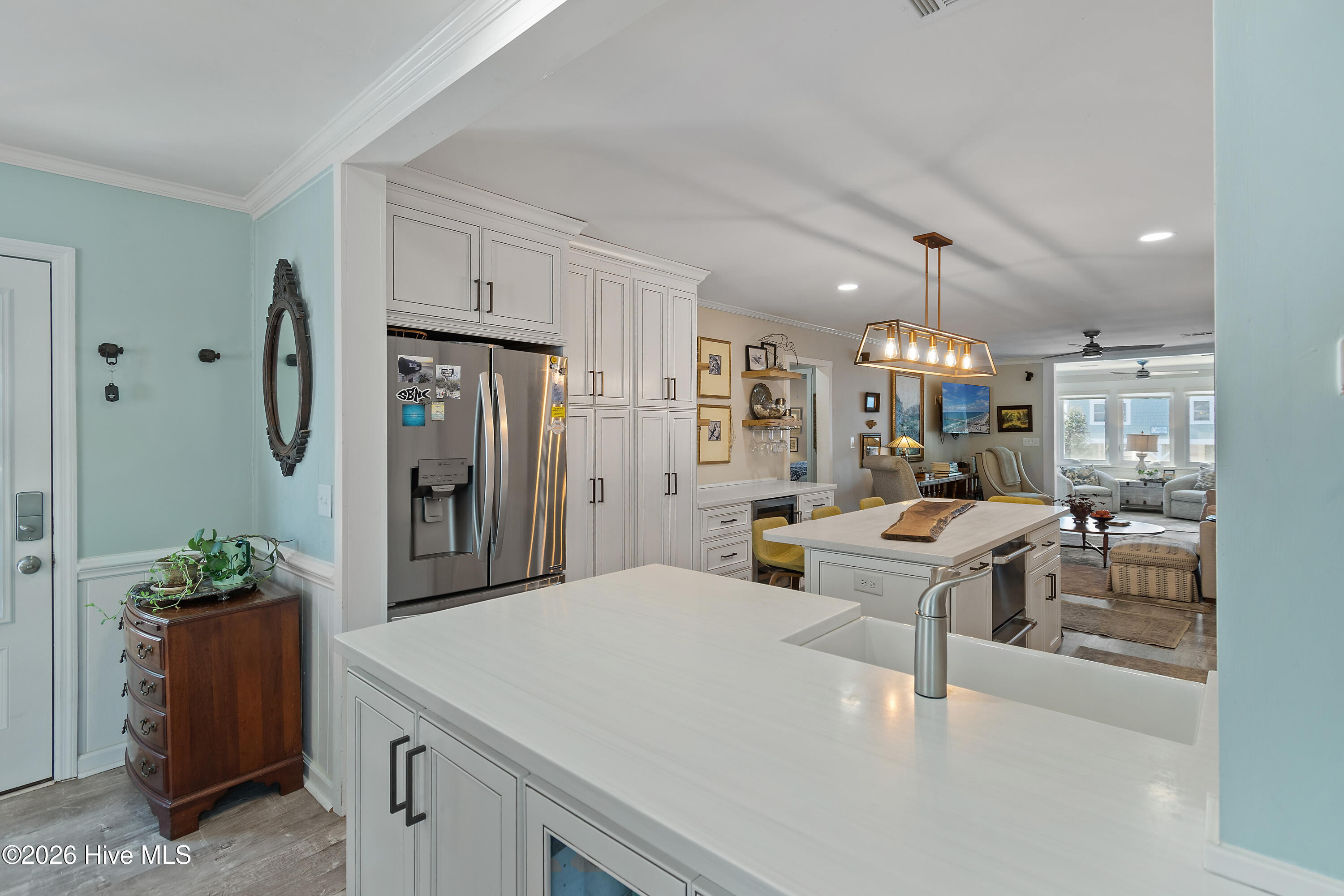 100557263 | Photo 14