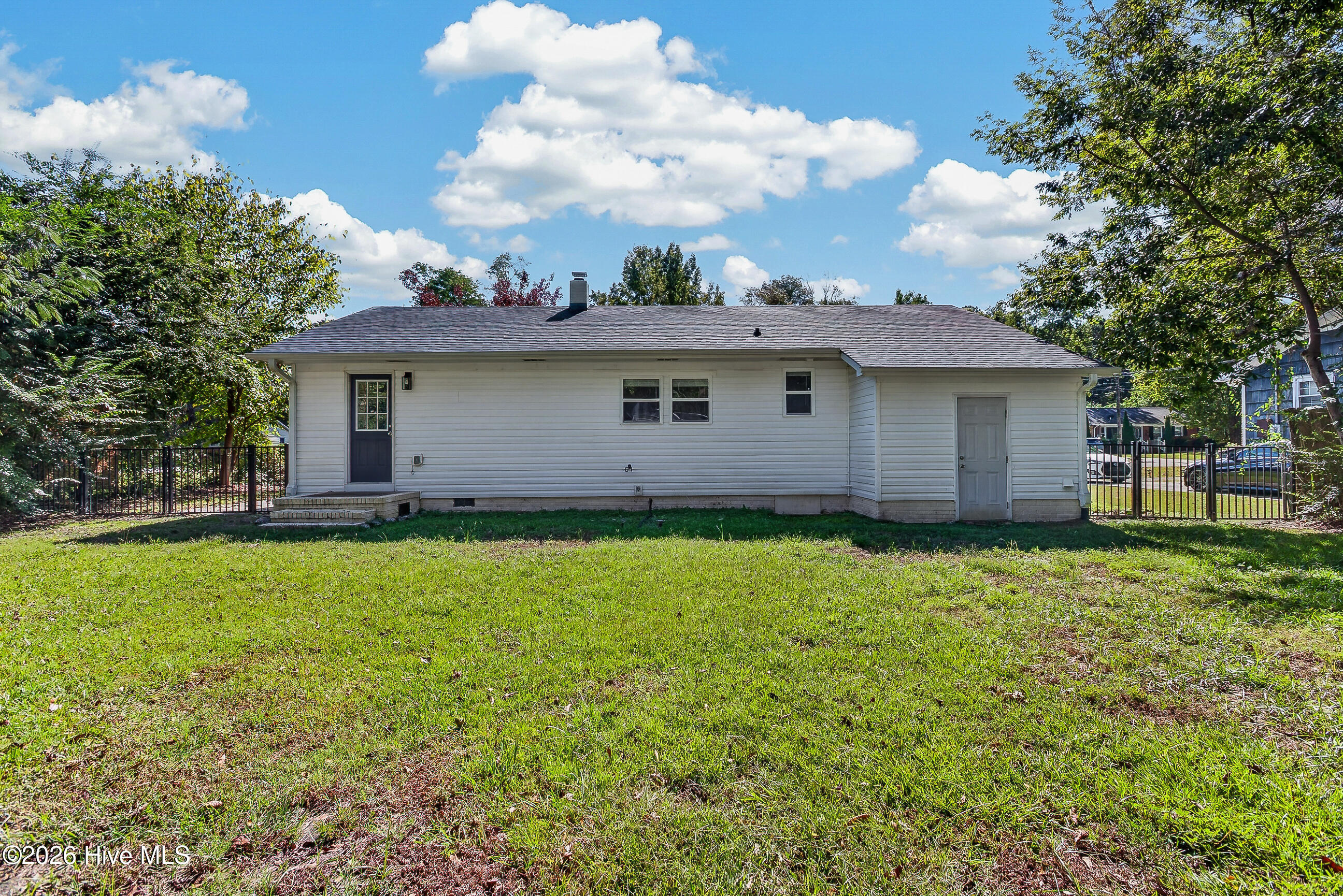 305 White Oak Street,Jacksonville
