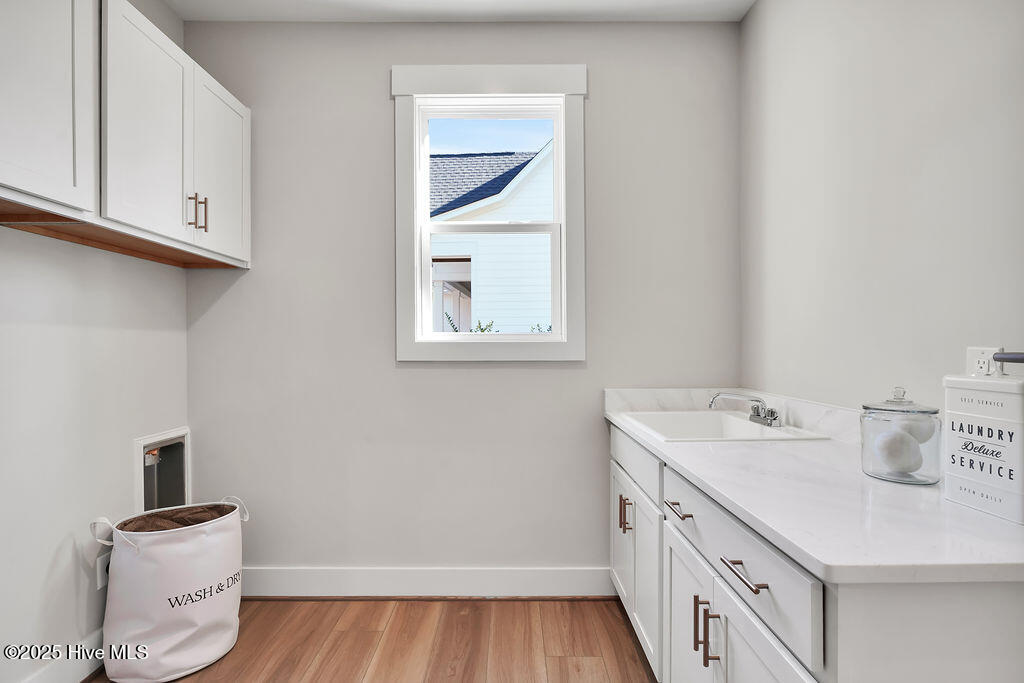 100529674 | Photo 89