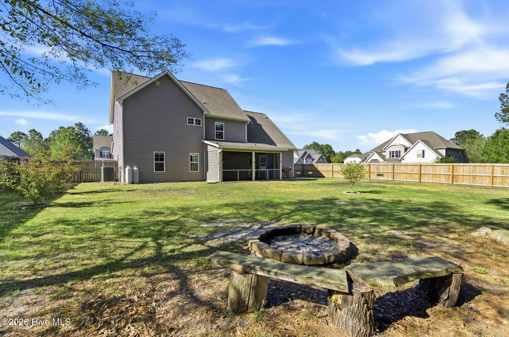 100566859 | Photo 62