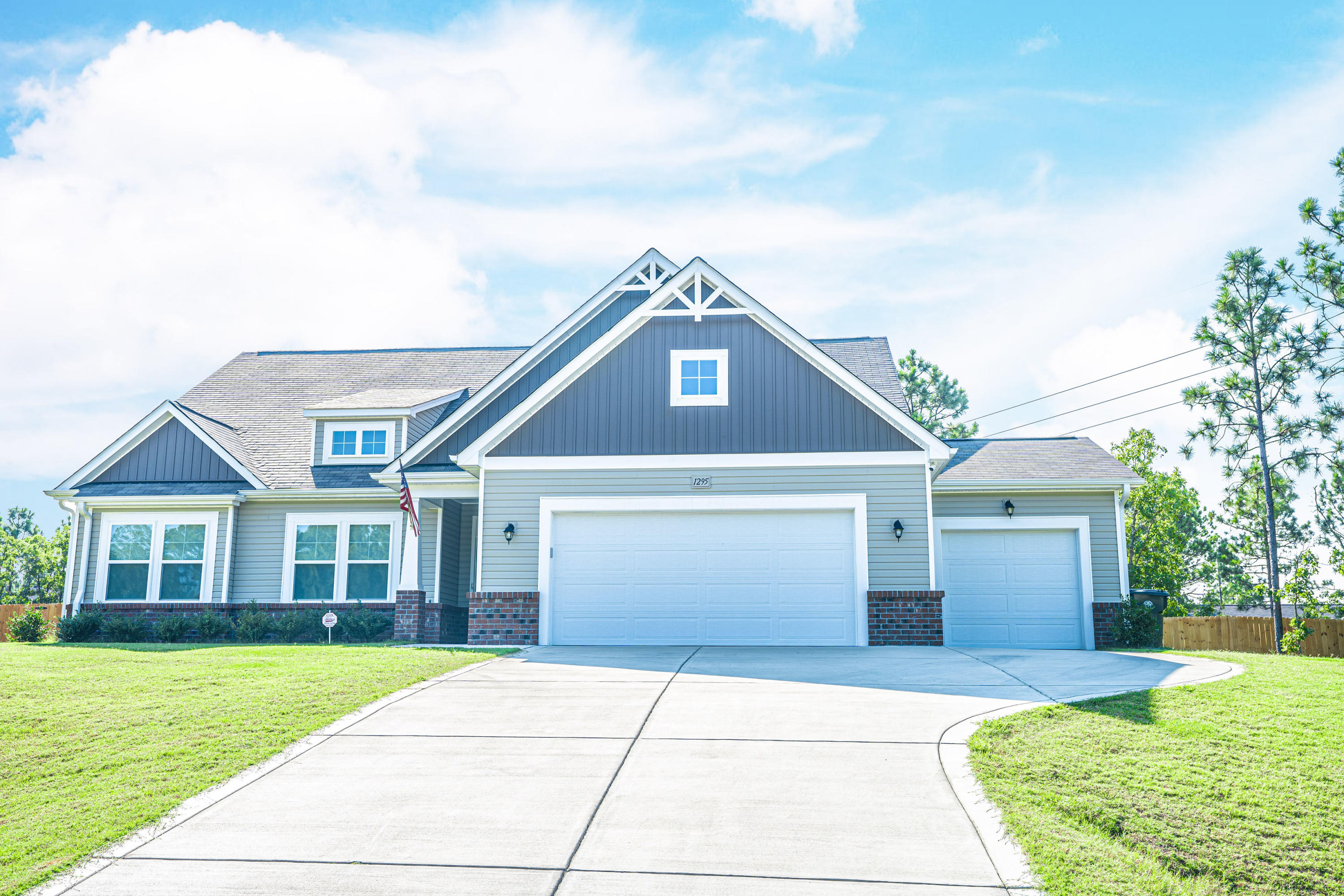 1295 Whitney Drive