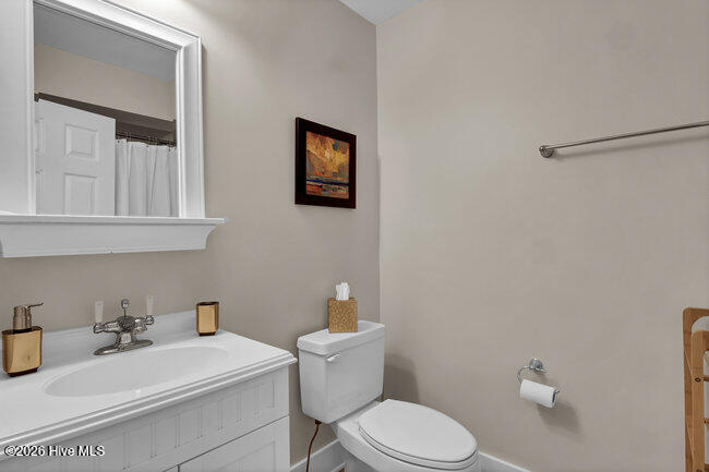 100552893 | Photo 45