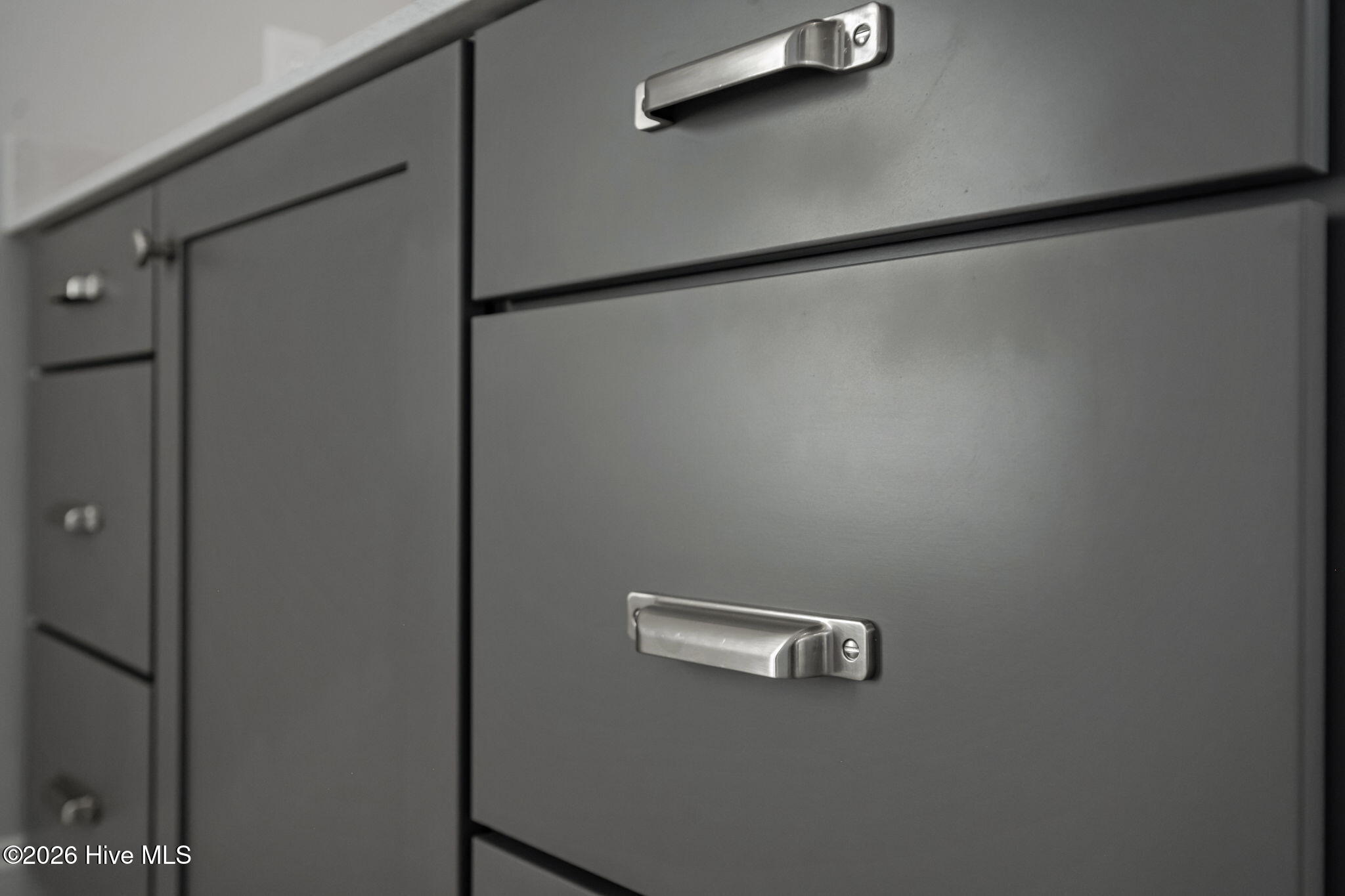 100566681 | Photo 63