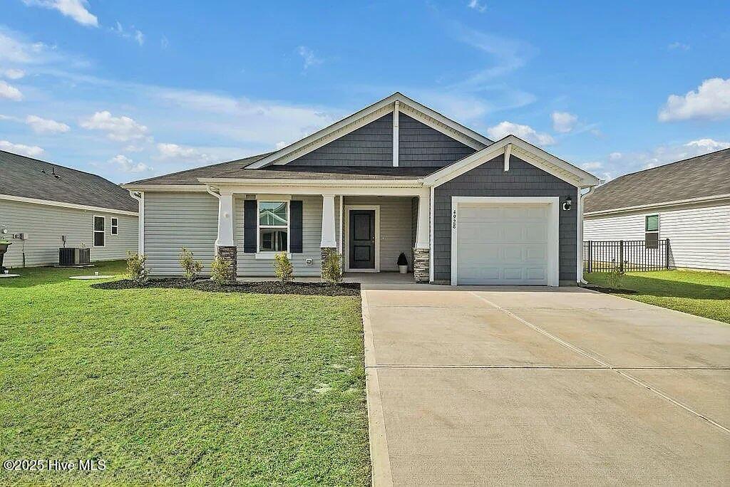 4928 Abbington Oaks Way SE, Southport, NC 28461 Listing Photo  1