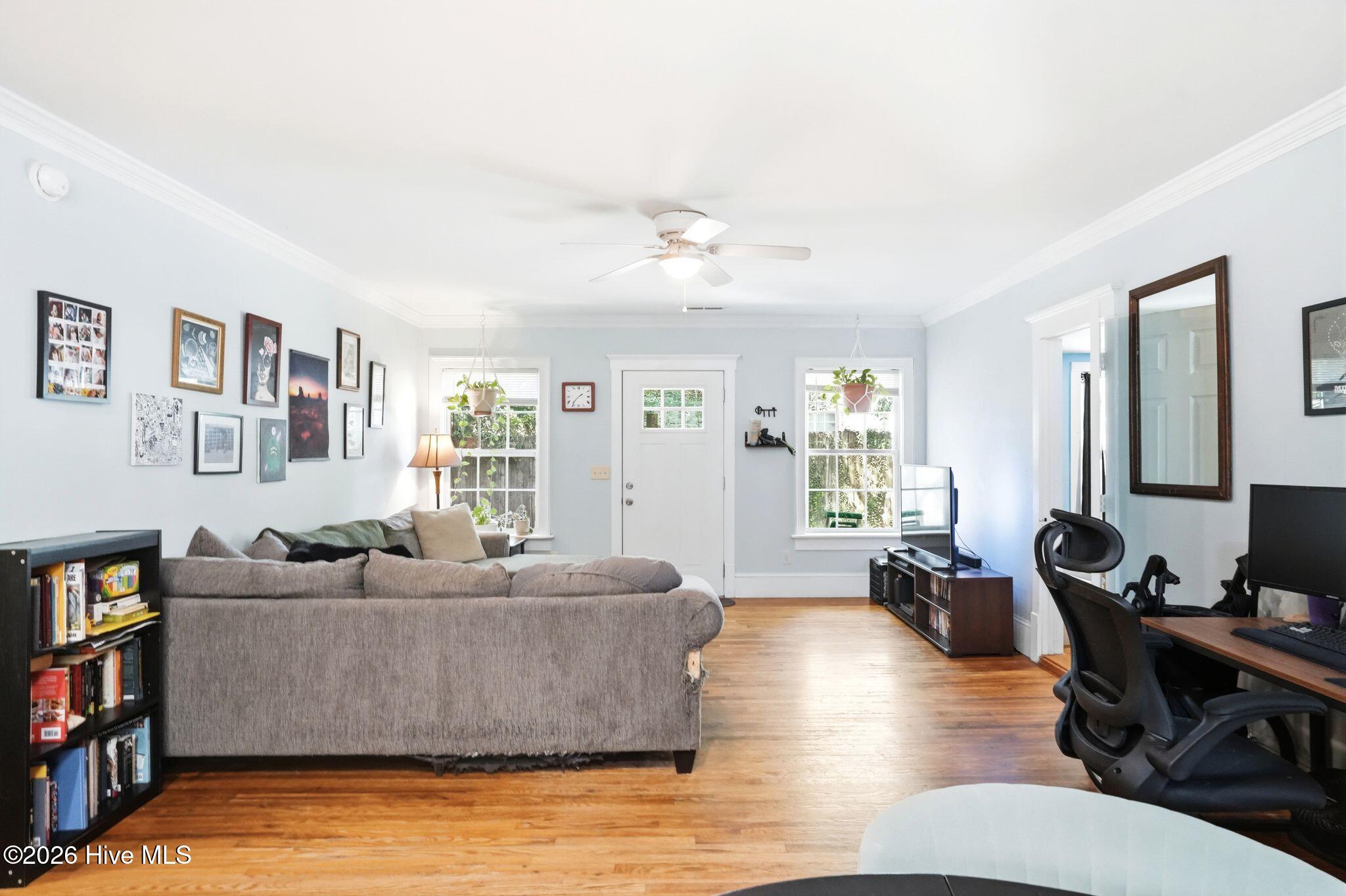 100564510 | Photo 33