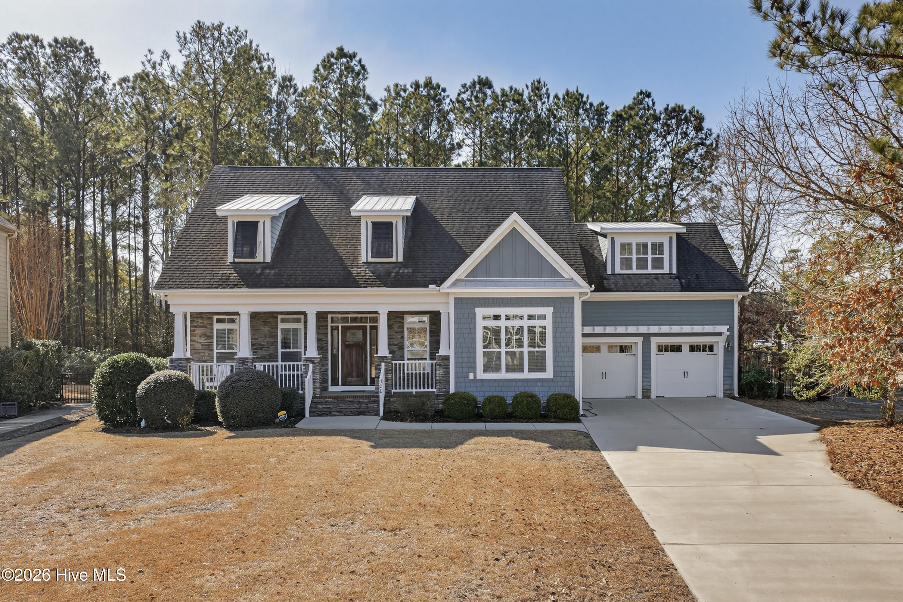 100555672 | Photo 56